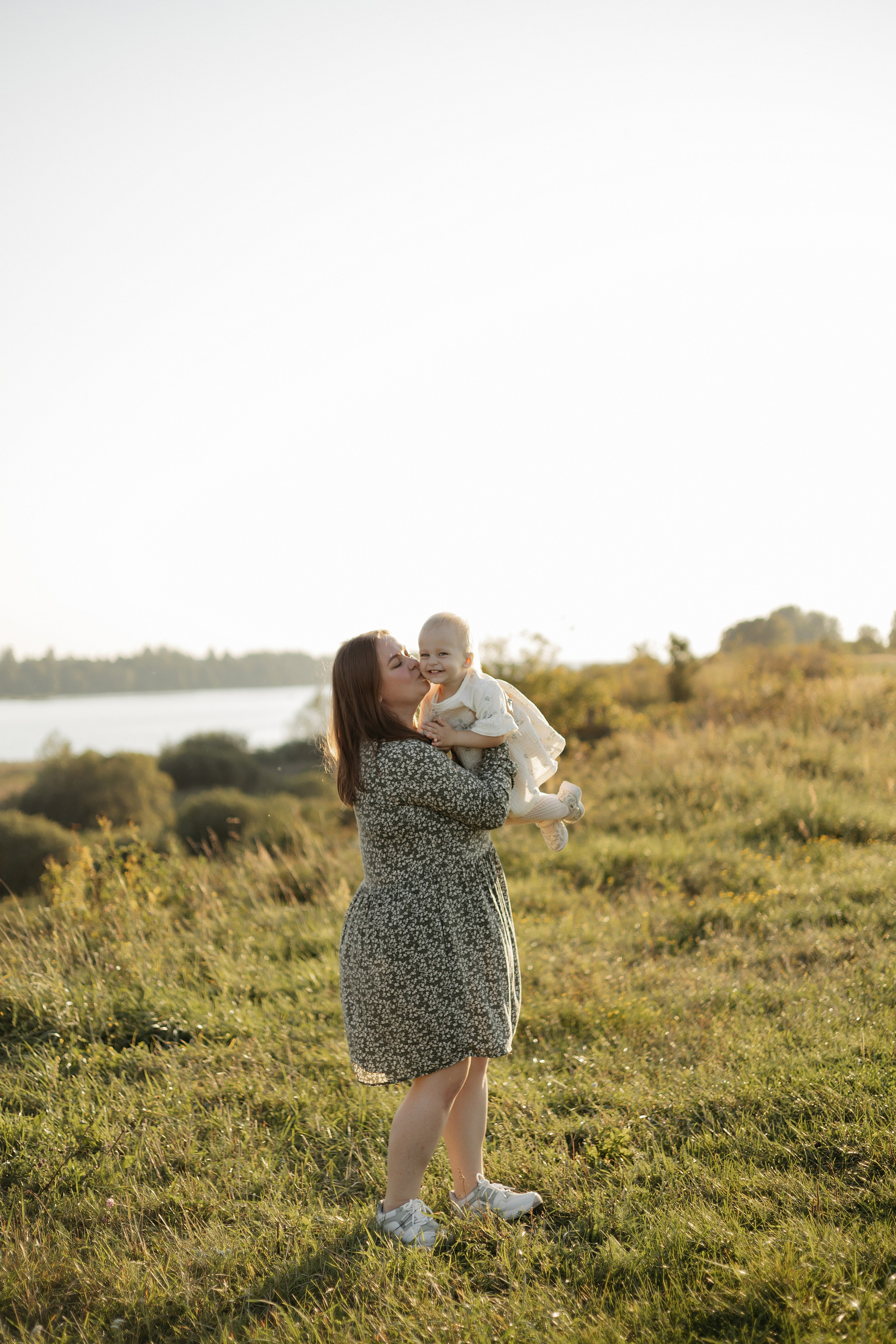 Катя, Илья и Василиса. Свадебный фотограф в Пскове и Санкт-Петербурге | Анна Голикова