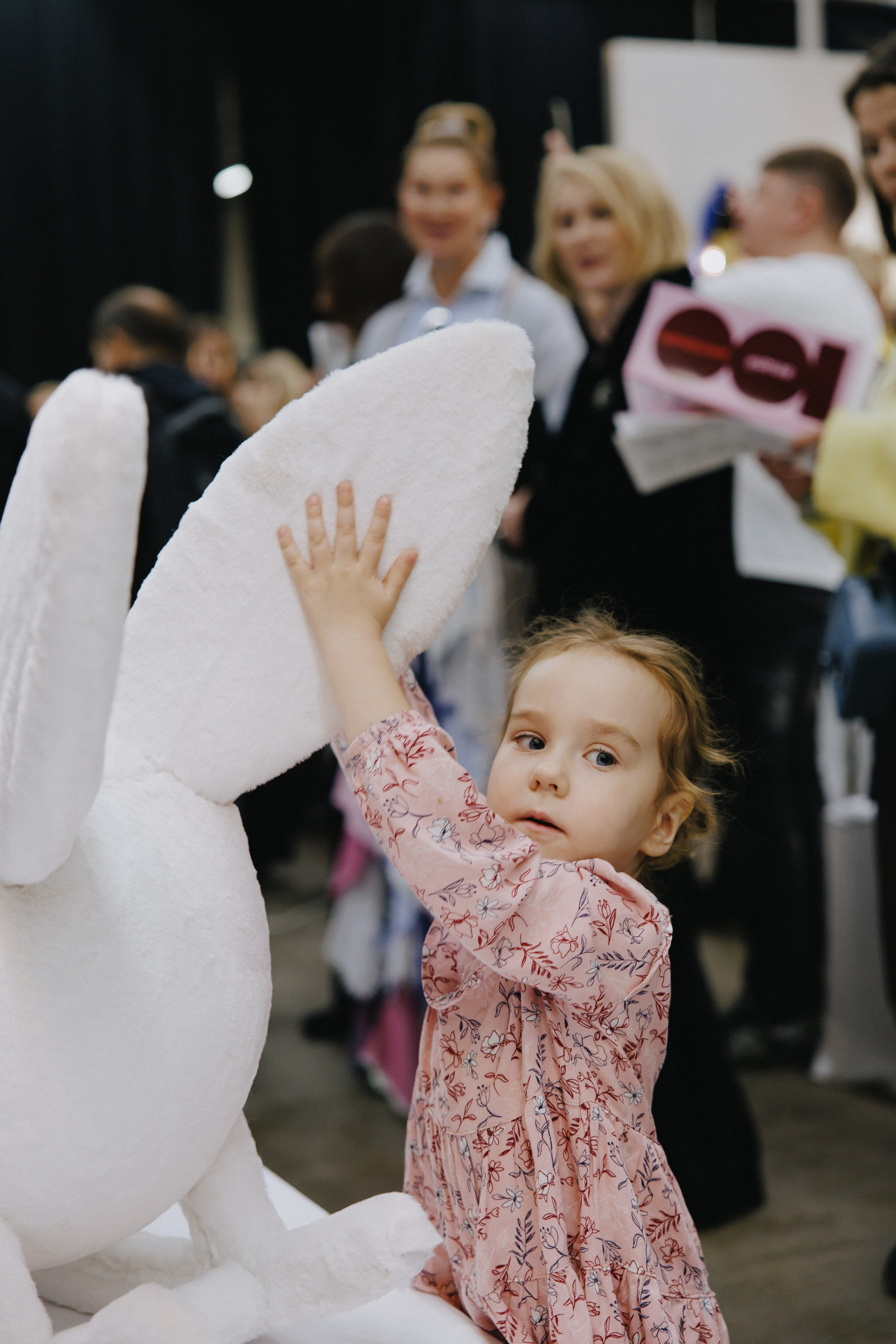 Выставка СТО ВЕЩЕЙ В ИНТЕРЬЕРЕ. Фотограф Иркутск Антипин Сергей