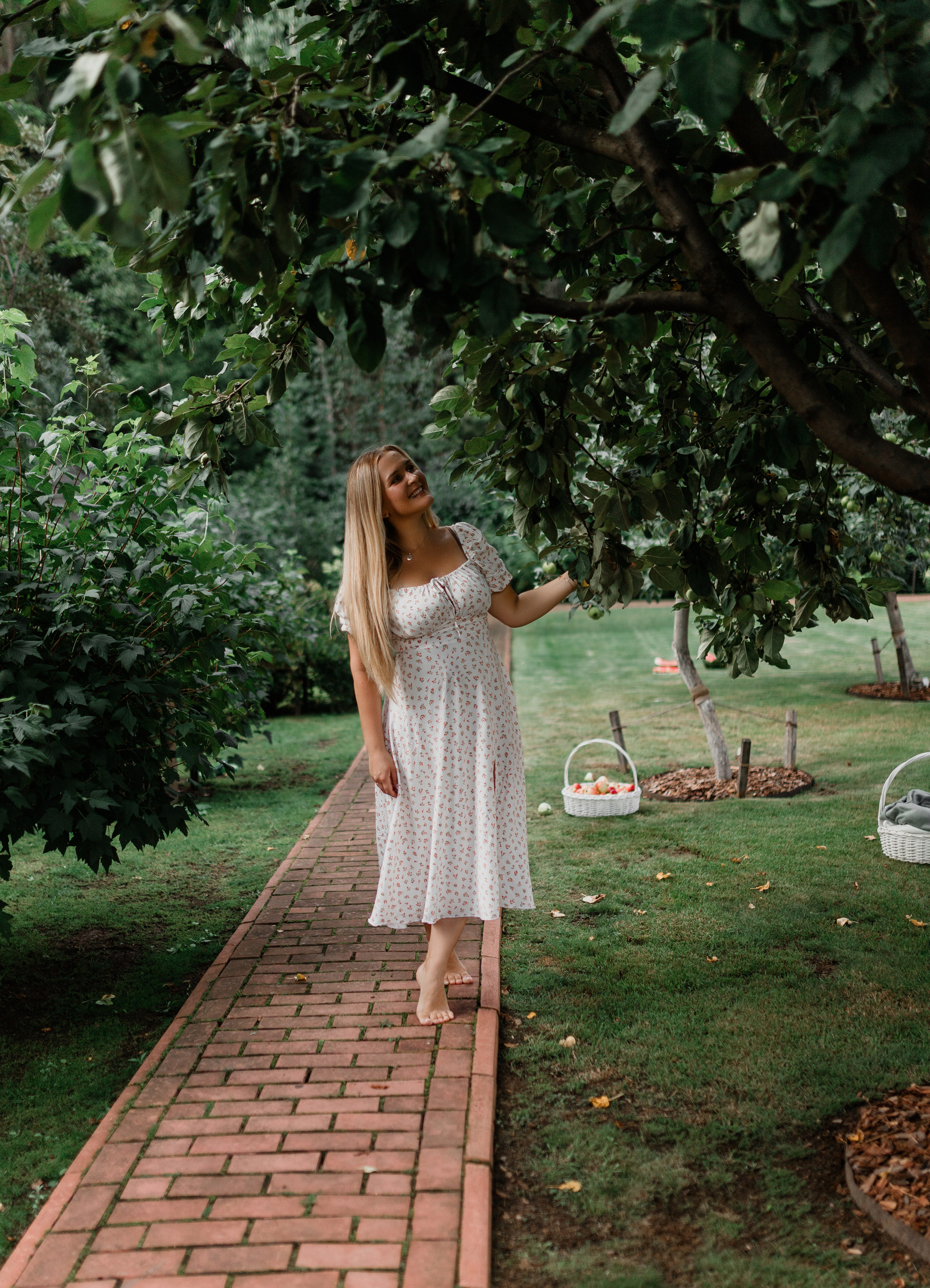 Летний день в саду. Семейный фотограф в Санкт-Петербурге Ирина Иванова