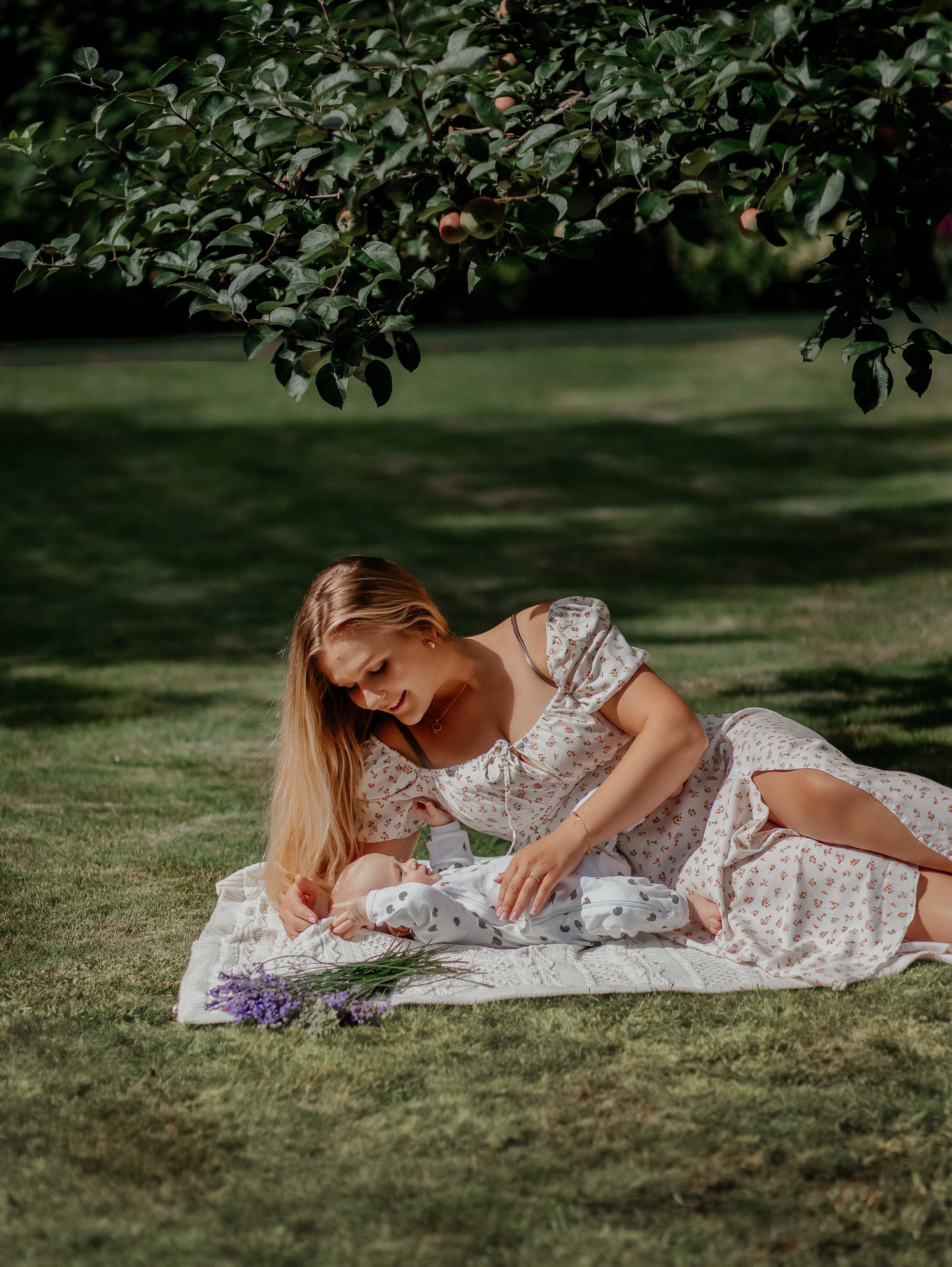 Летний день в саду. Семейный фотограф в Санкт-Петербурге Ирина Иванова