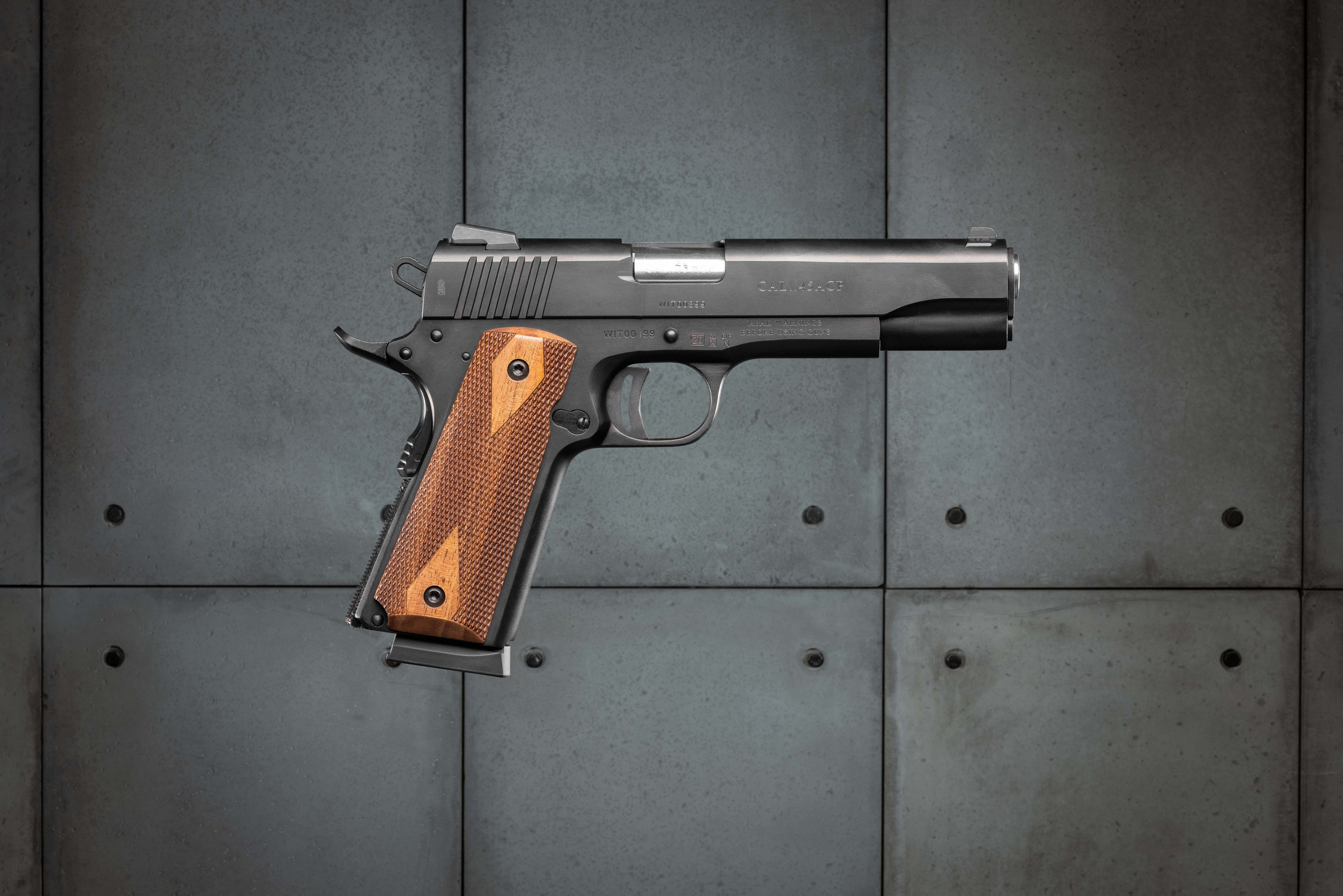 Предметная съемка для 7.62 — Стрелковый клуб в Москве | Николай Завалишин. NICKZAVALISHIN — Визуал который продаёт