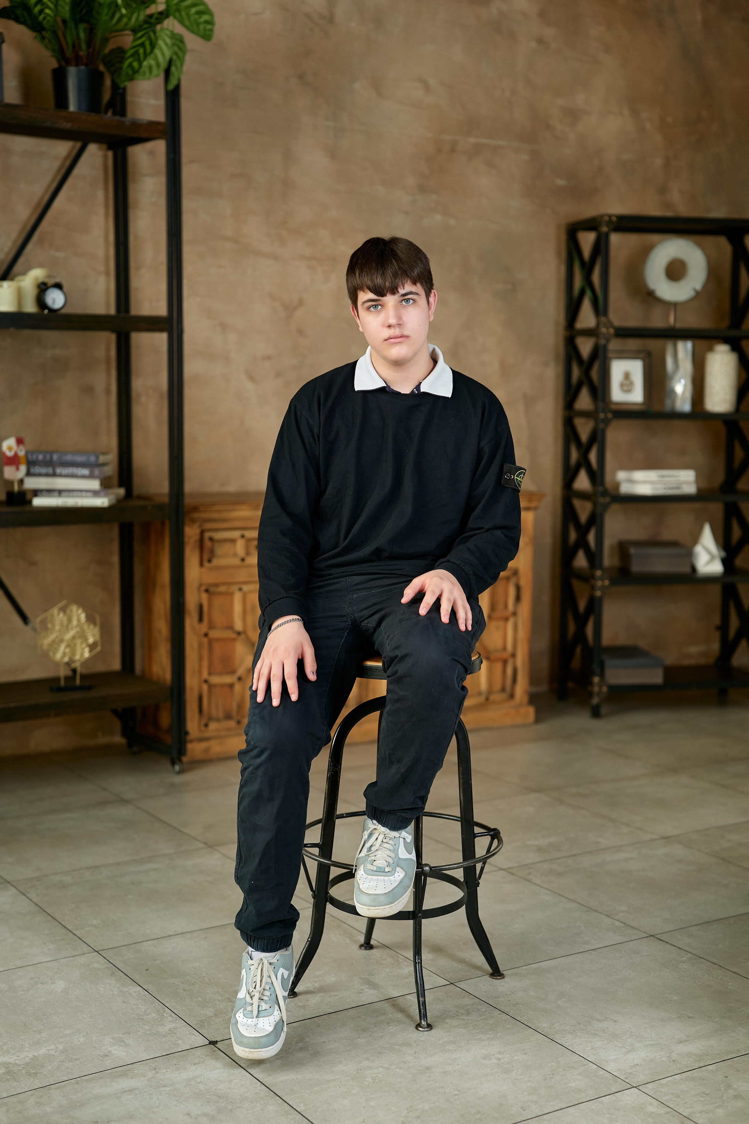 Пример фото выпускников в студии. Детский и семейный фотограф г. Москва Оксана Катаджи