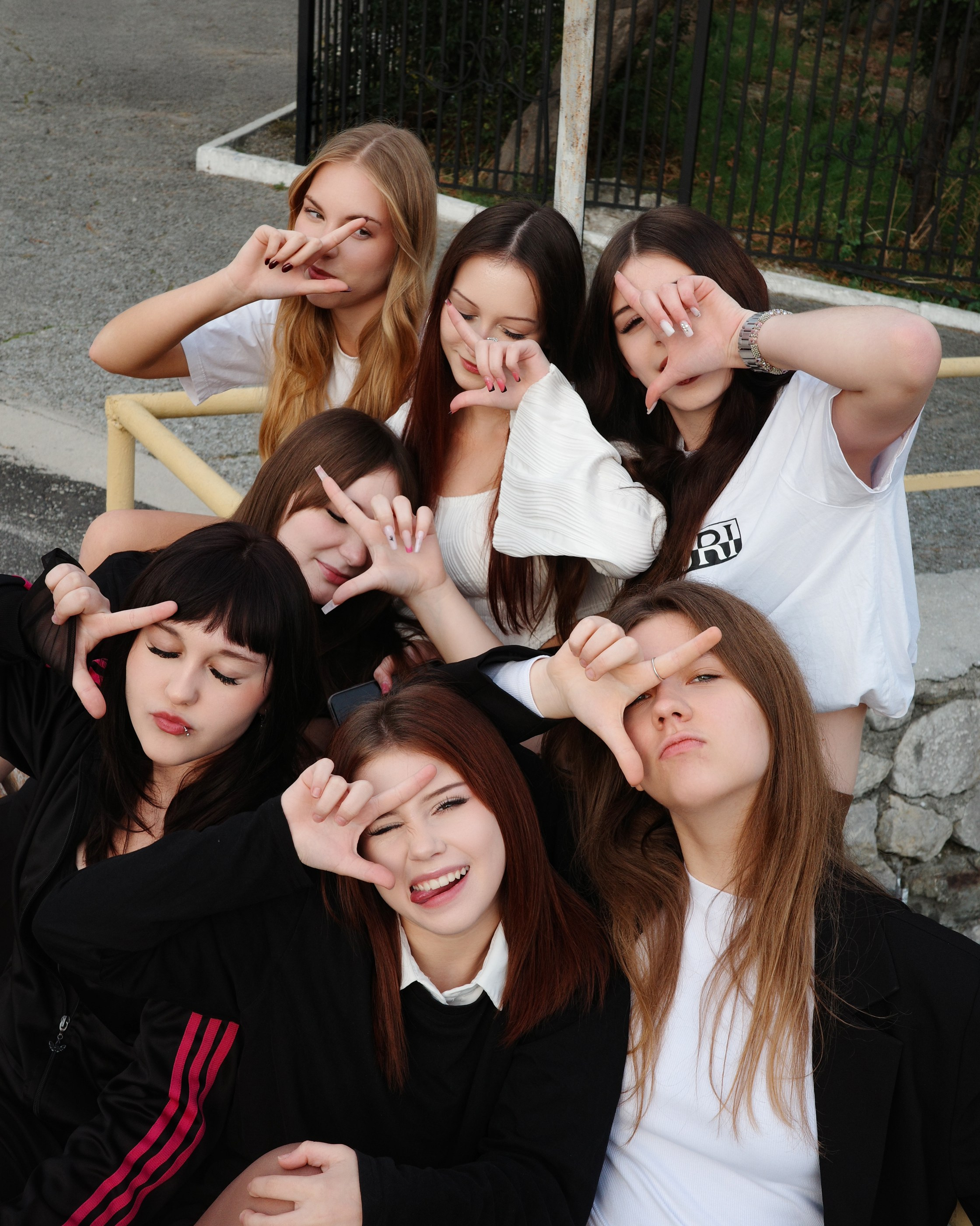 RnestAlbums — выпускные альбомы в Симферополе, Севастополе и Ялте