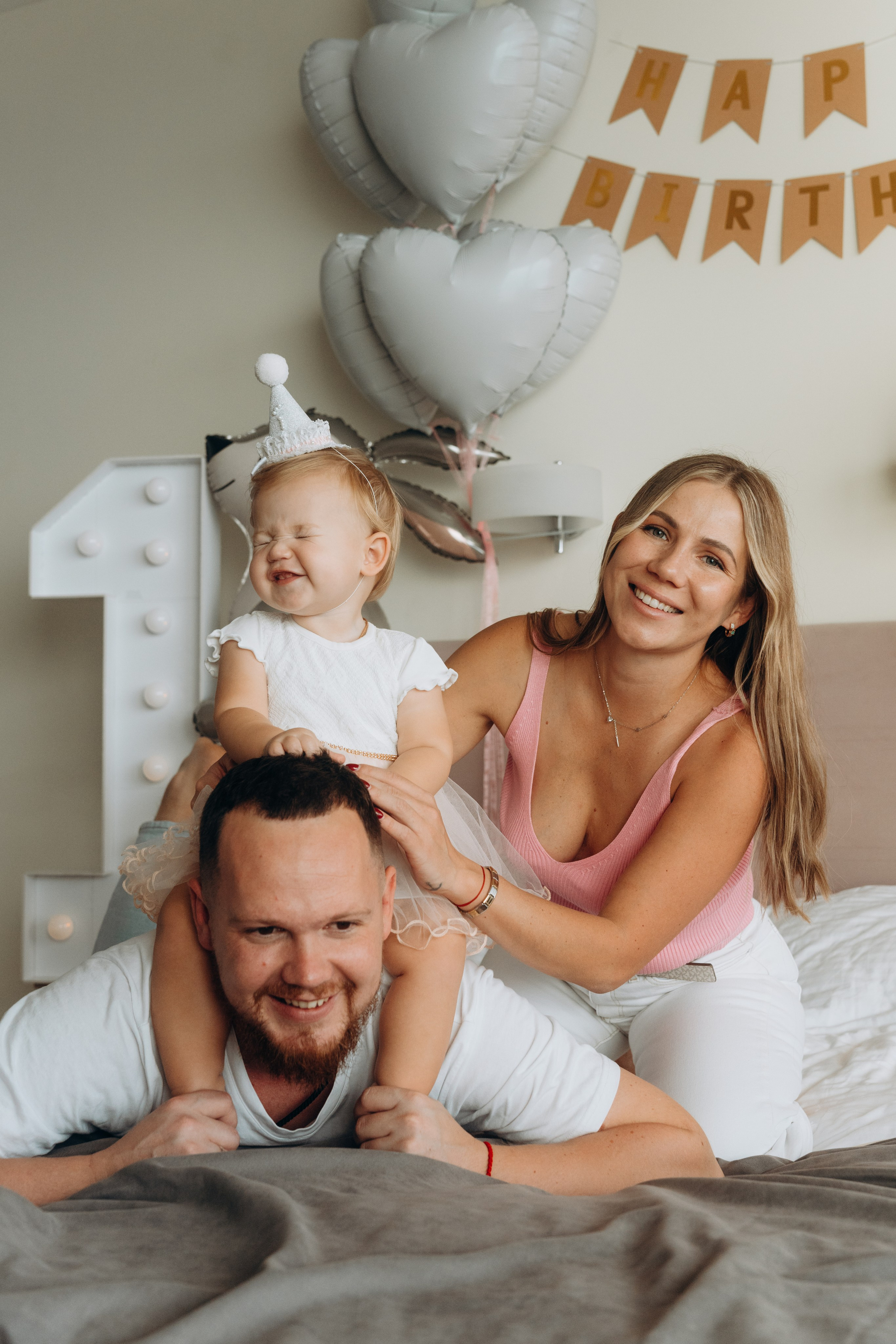 Малышке Софии 1 год | Семейная съемка. Портретный свадебный фотограф Крым | Евгения Щитенко