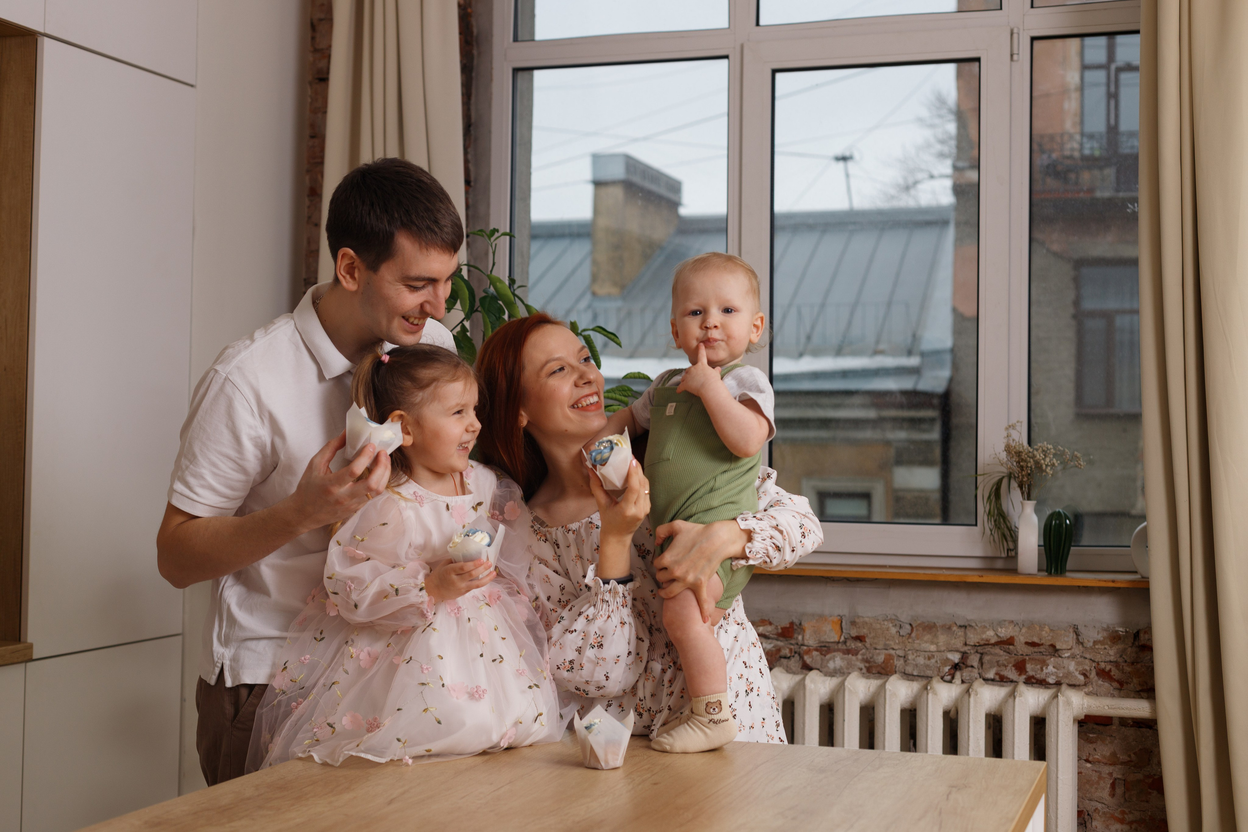 Семейная фотосессия в Санкт-Петербурге. Фотосессии в СПб: семейные, индивидуальные, сертификаты | Фотограф Олег Величко