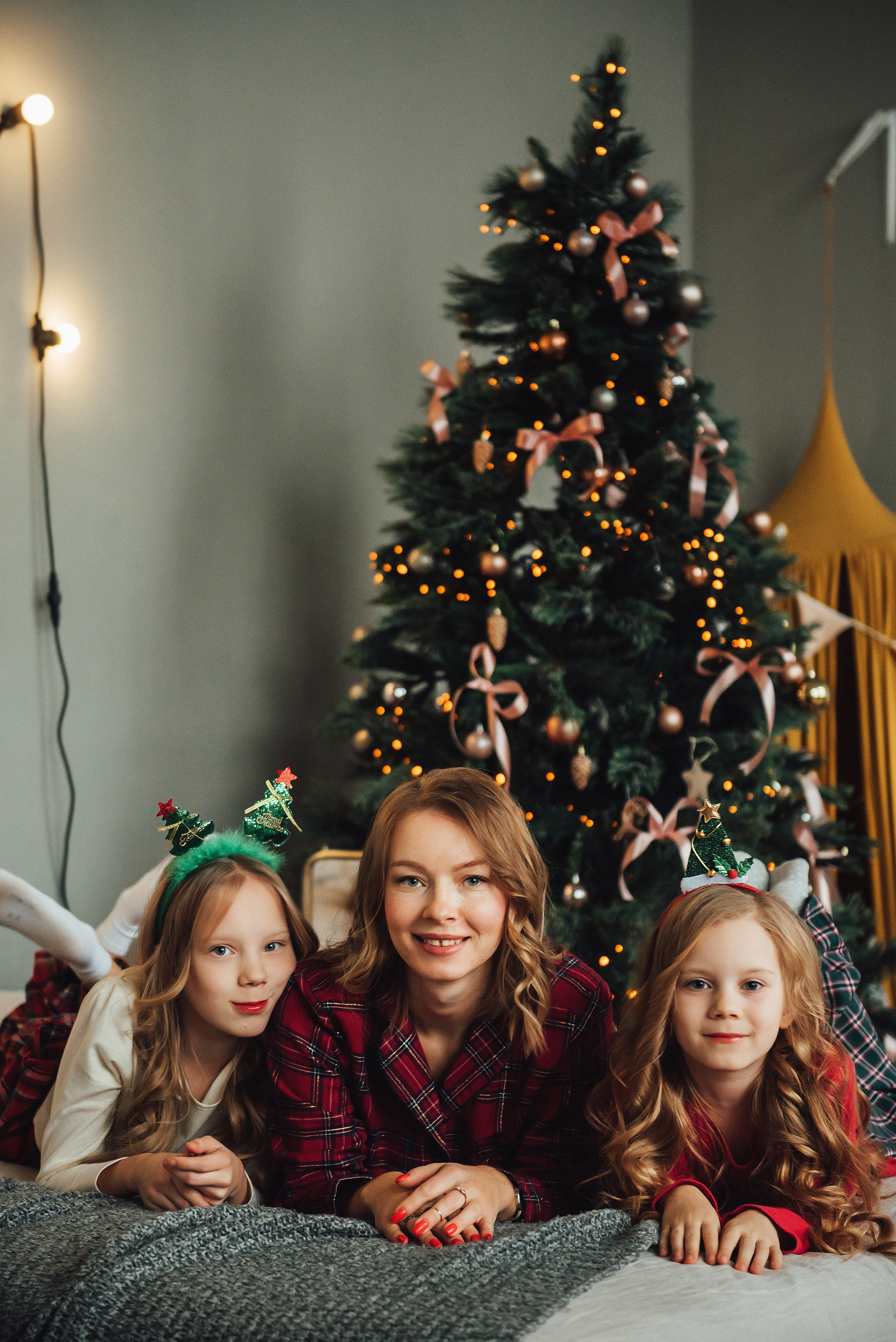 Маша, Вероника, Маша