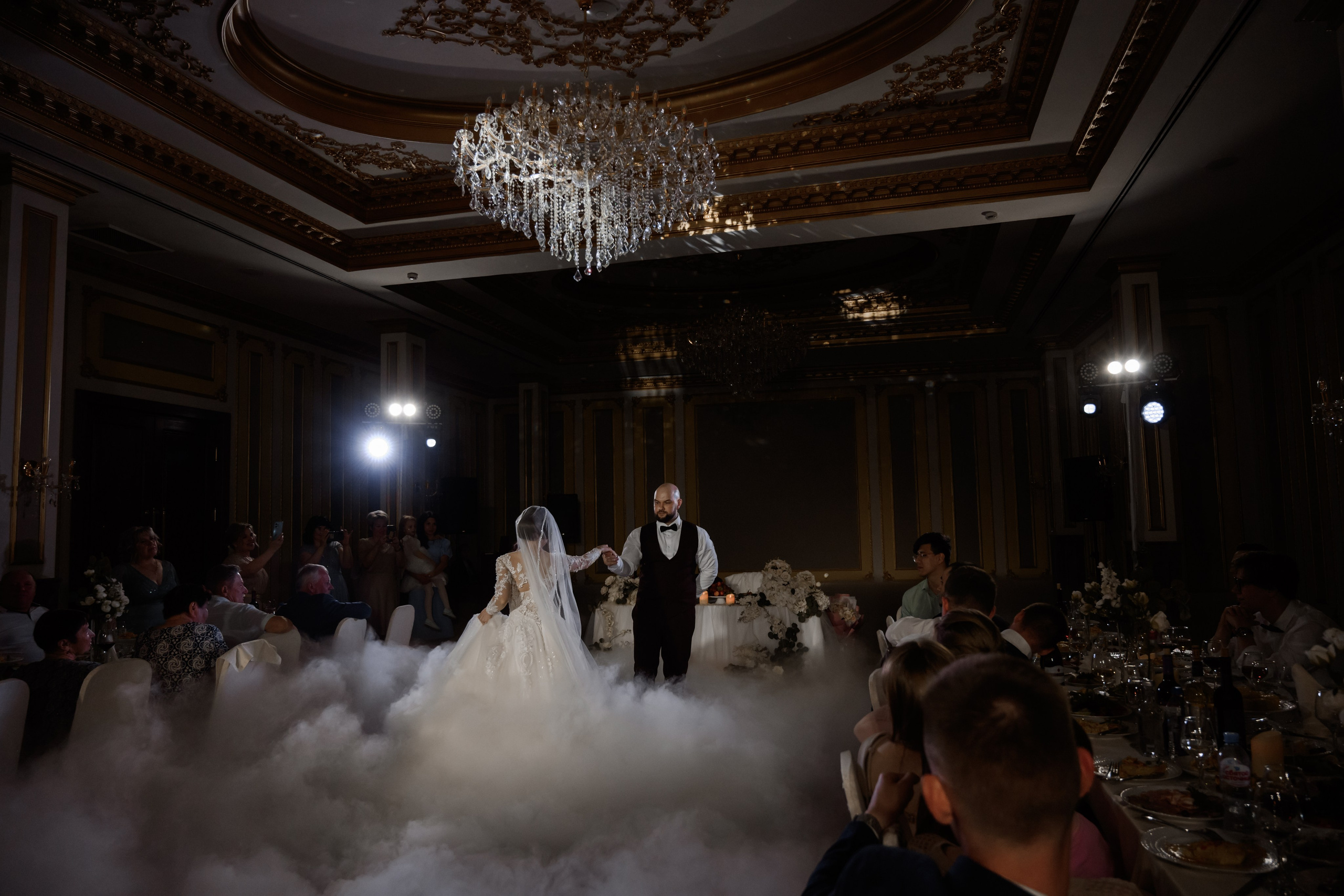 V & D. Свадебный фотограф в г. Астрахань. Так же выезжаю в другие города