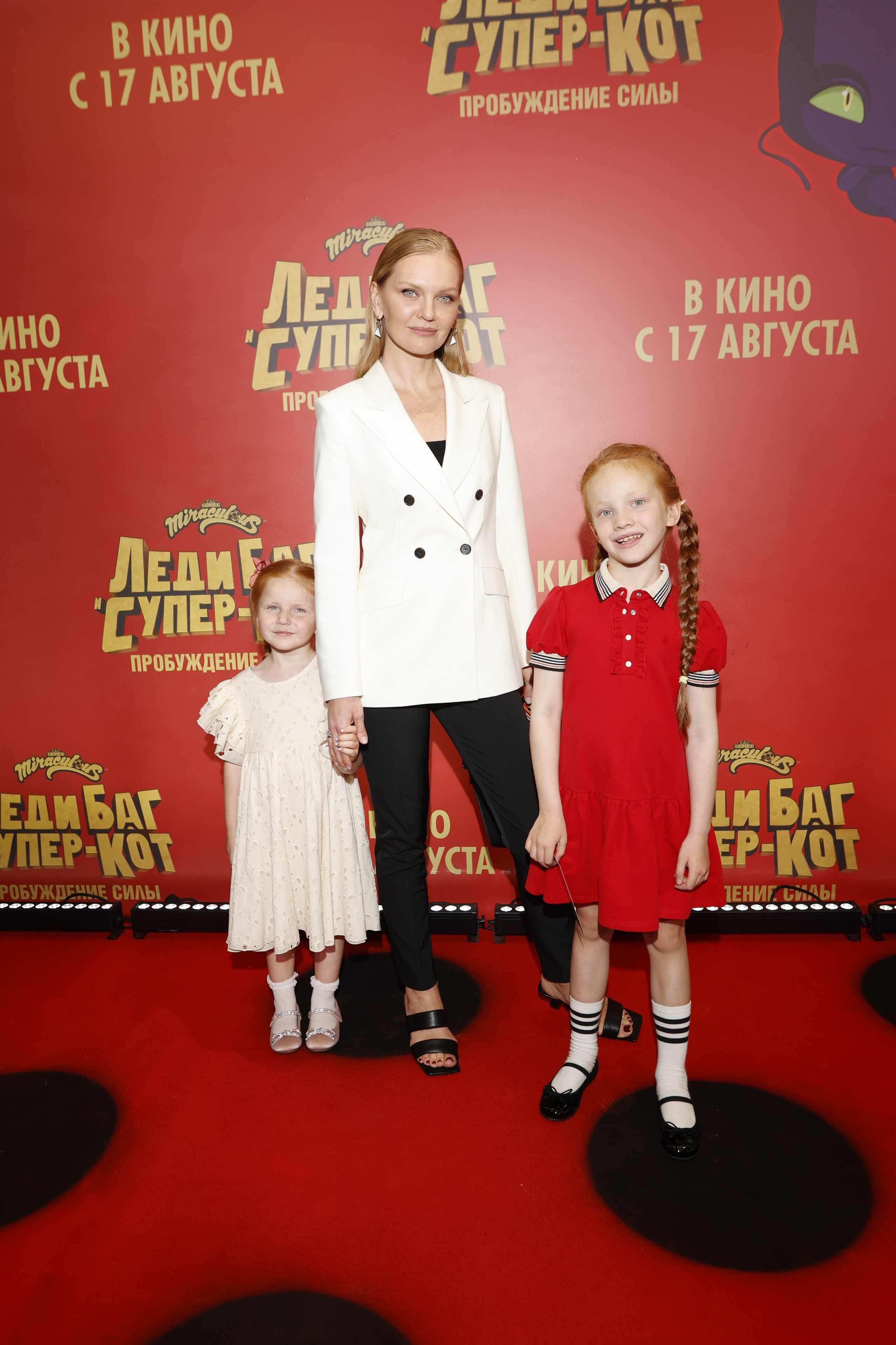 «Леди Баг и Супер-Кот: Пробуждение силы» | Кинотеатр Октябрь на Новом Арбате | Экспонента Фильм. Nikolskayasecular