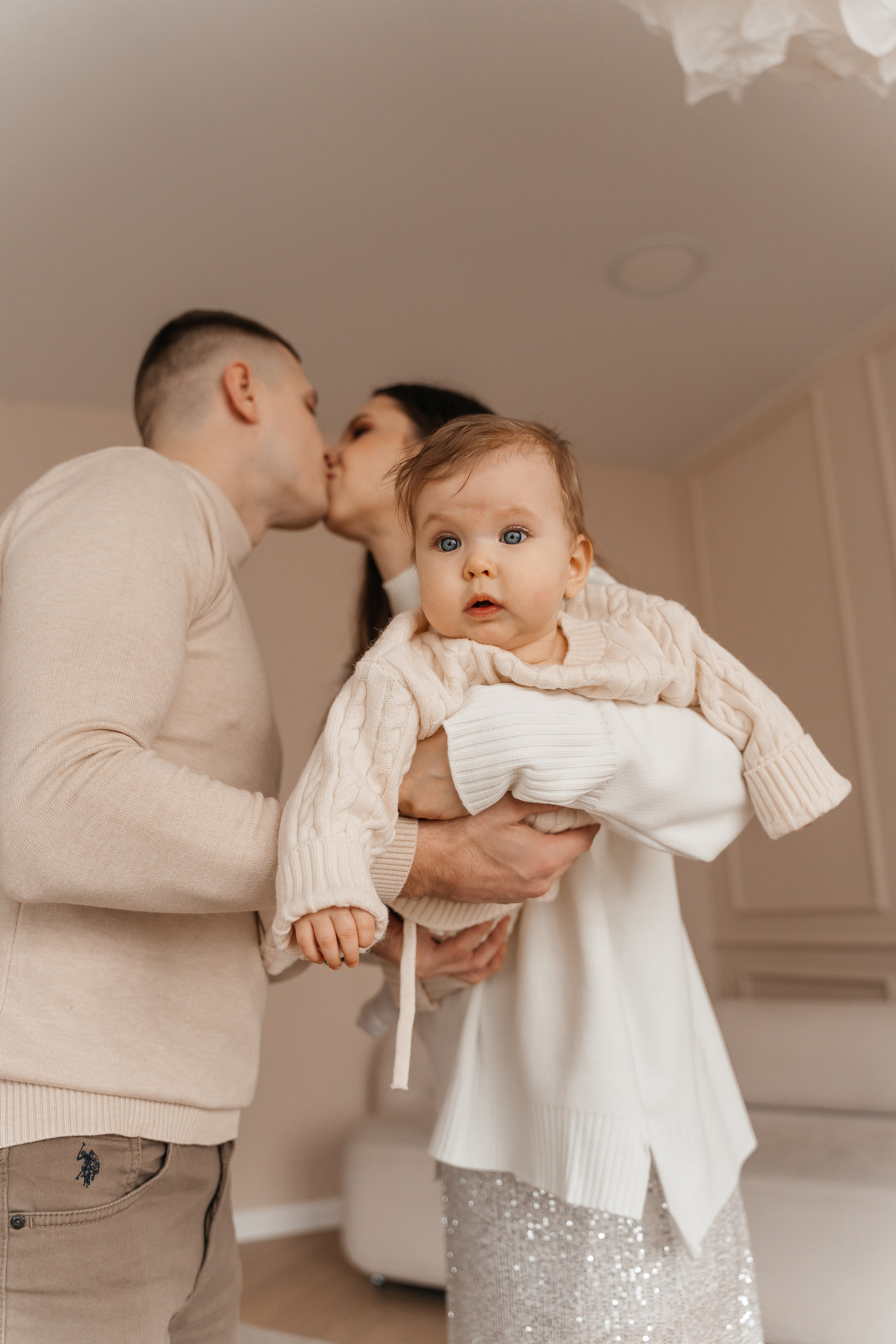 Сережа, Юля, Василиса и Дарина. Волик Мария