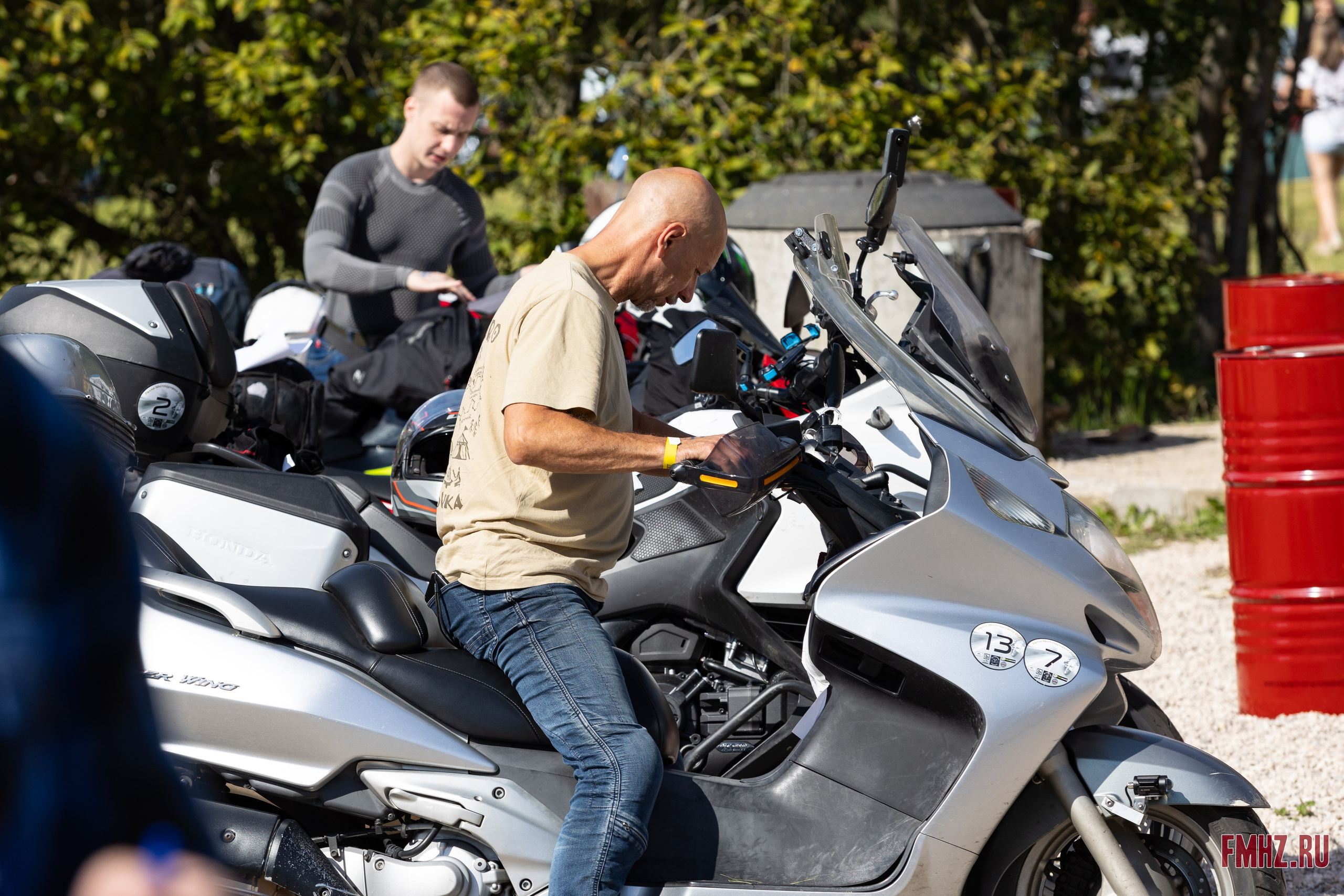 Мотоцунами. Фотограф Ольга Гирусова «Пантерочка» Москва