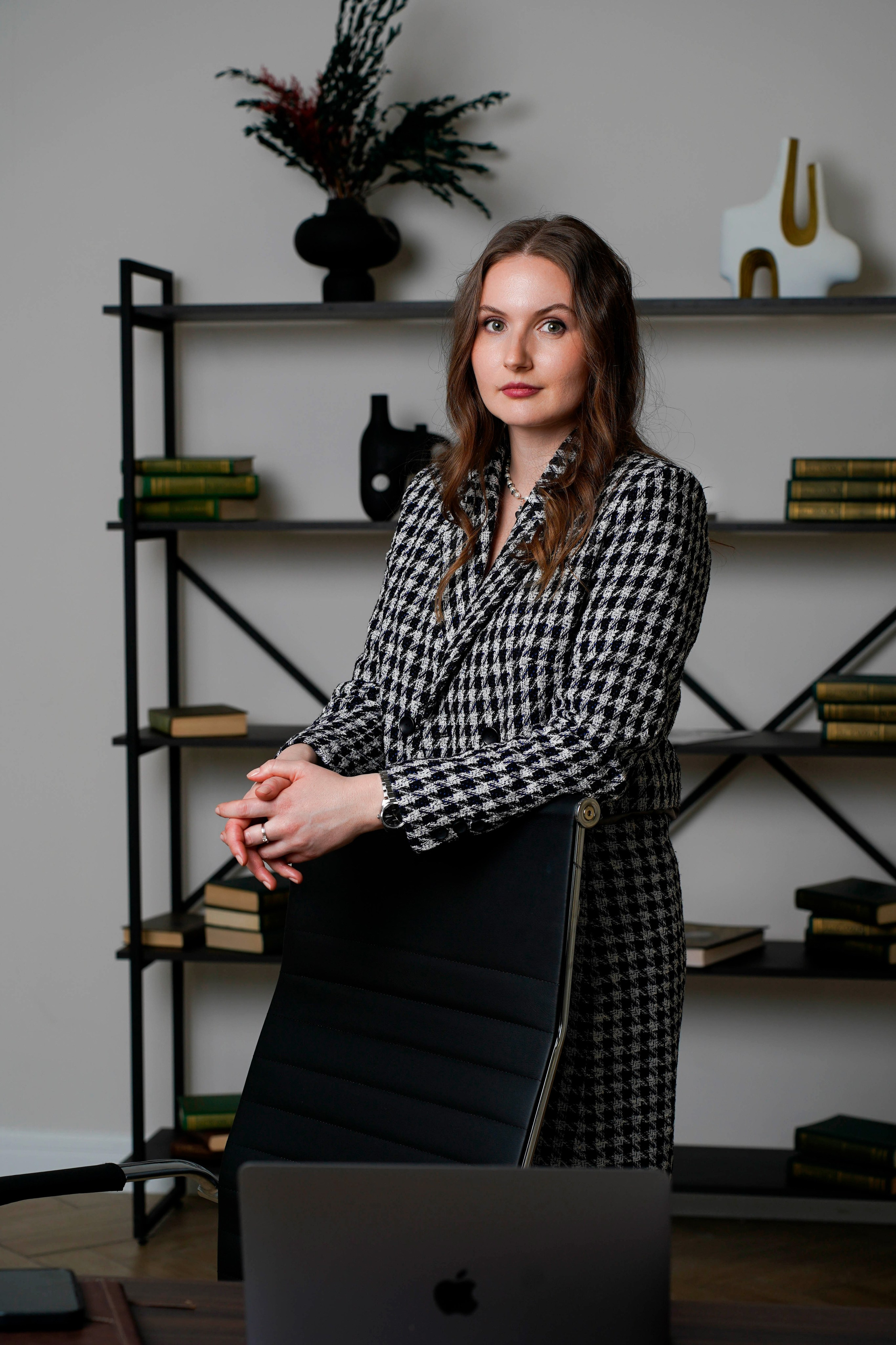Женский бизнес портрет в интерьере. Фотограф Анна Калинцева