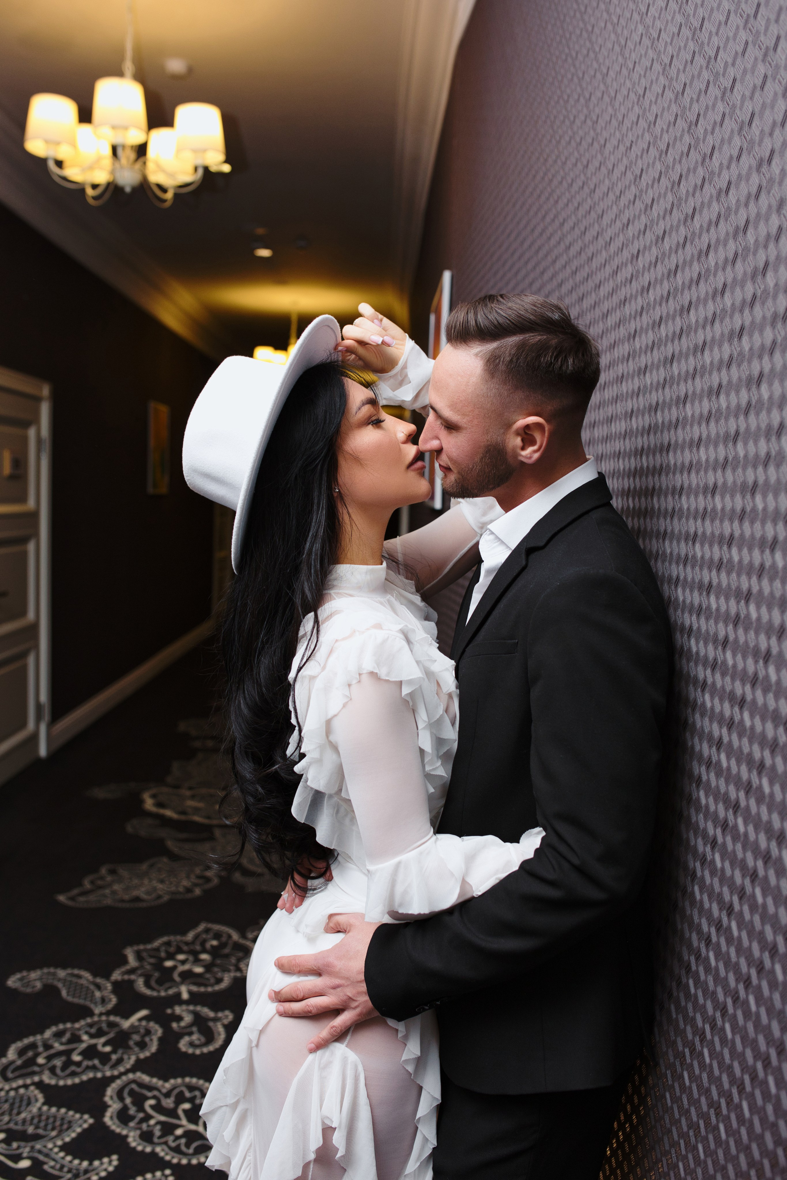 Фотосессия предложения руки и сердца во Владивостоке. Портретный, свадебный, репортажный фотограф во Владивостоке Юлиана Джули Фокс