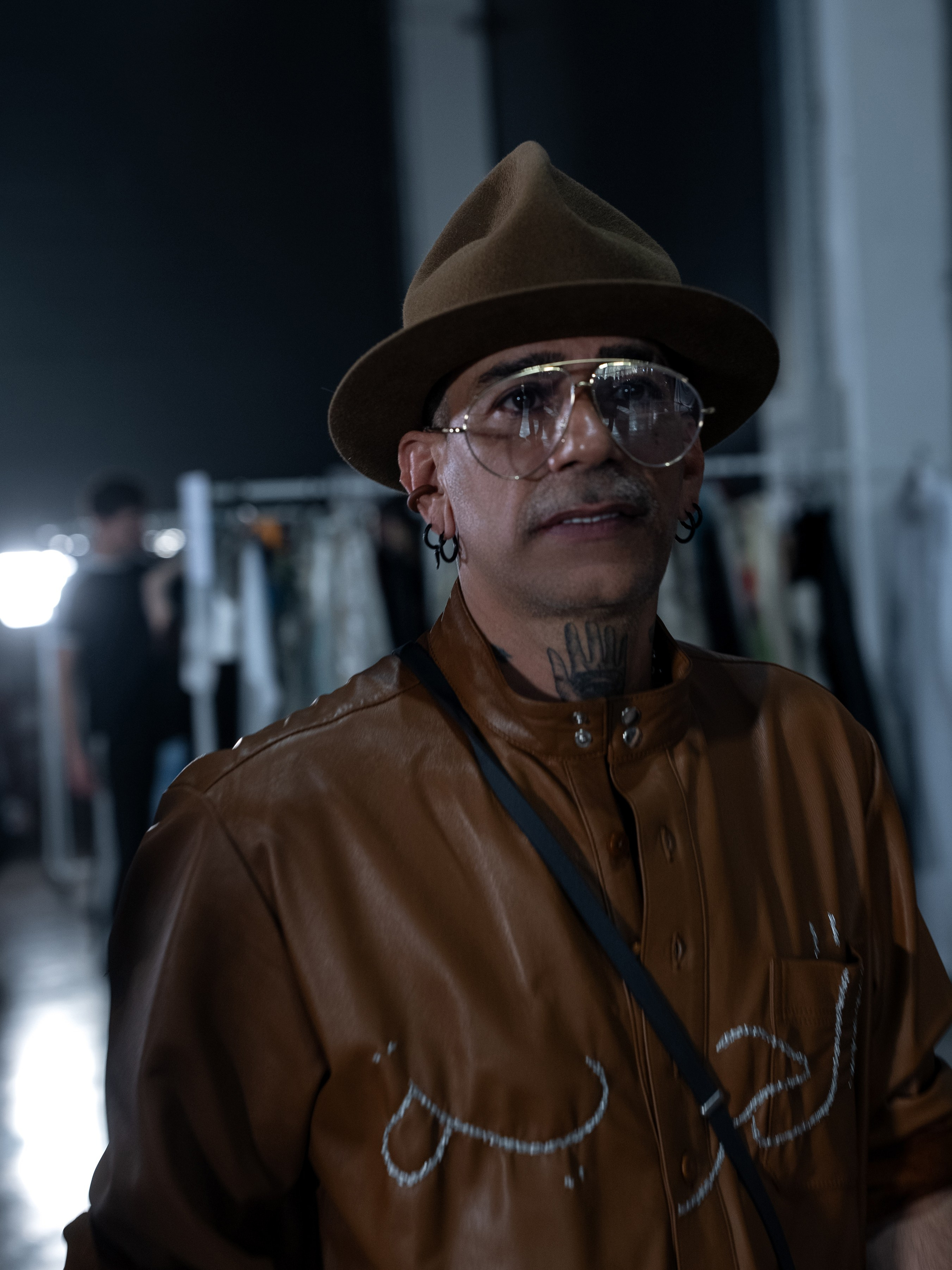 Visa Fashion Week Almaty Pre-Fall 2026 April Backstage Day 2. Сайт Алматинского НЮ АРТ, будуар и фэшн фотографа Дениса Карпенко