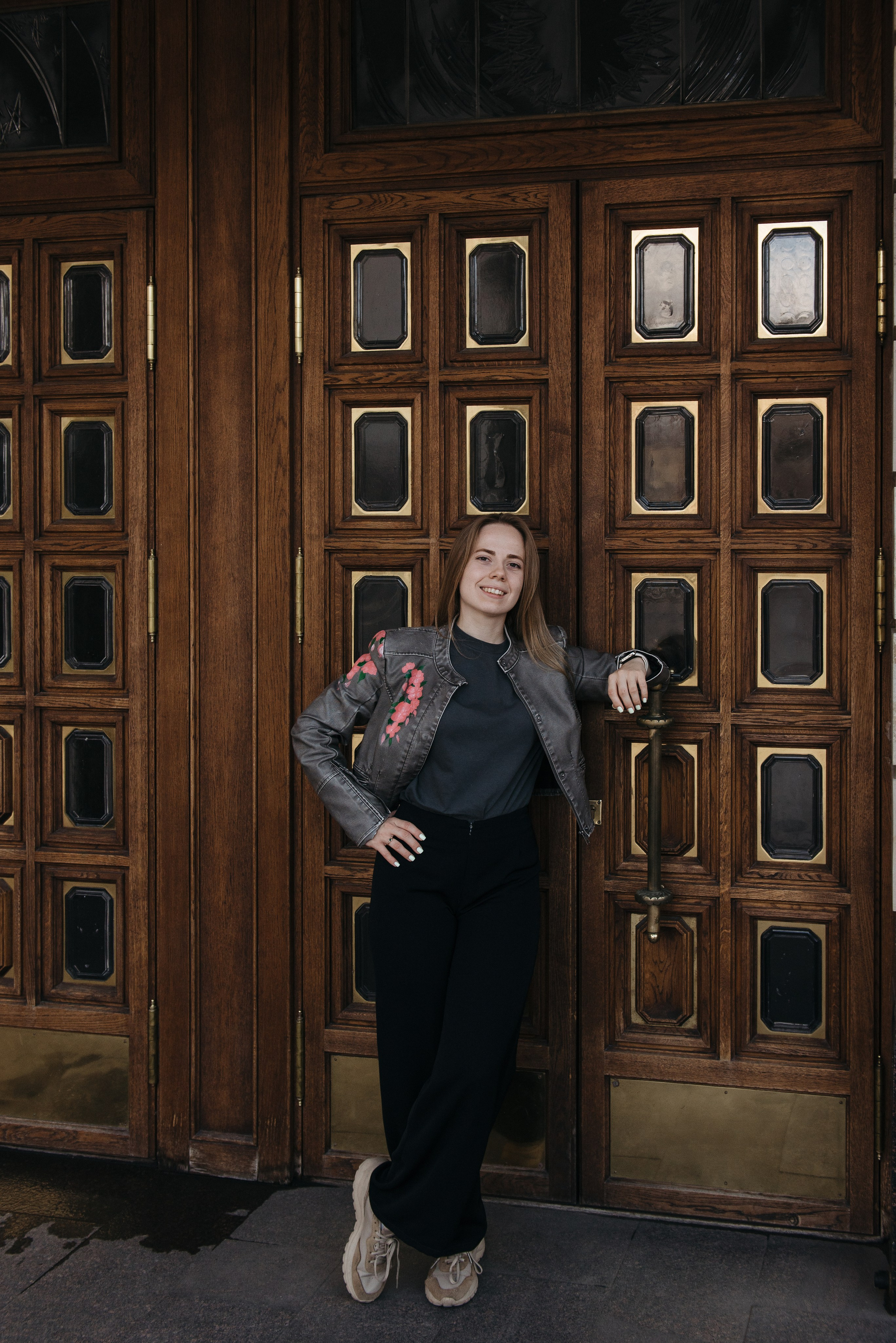 СЕМЕЙНАЯ ПРОГУЛКА ПО ВОРОНЕЖУ. Свадебный фотограф — фотограф на свадьбу в Воронеже — Свадебное фото