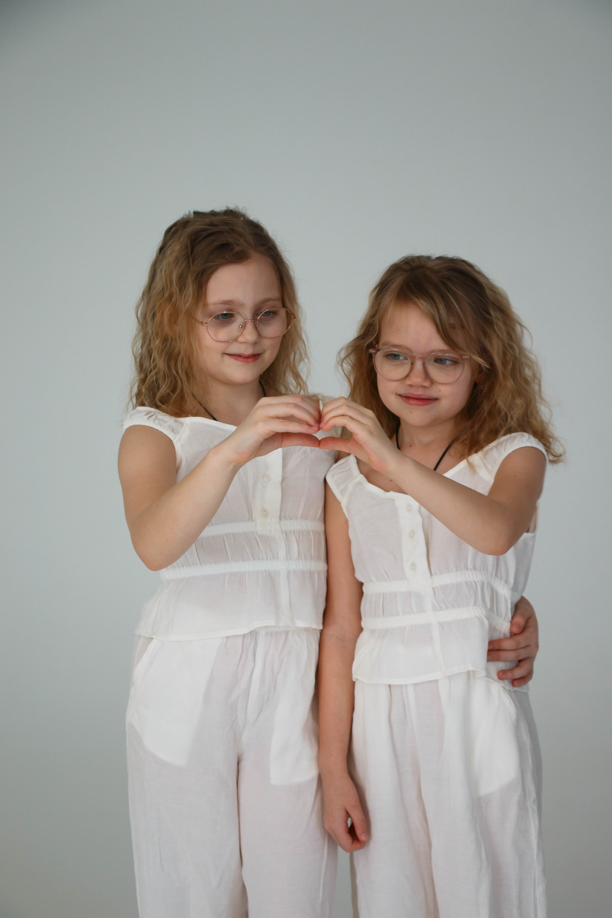 MARYNA & NIKOLETTA & ALISA. Бережно сохраняю ваши чувства и истории на своих фотографиях