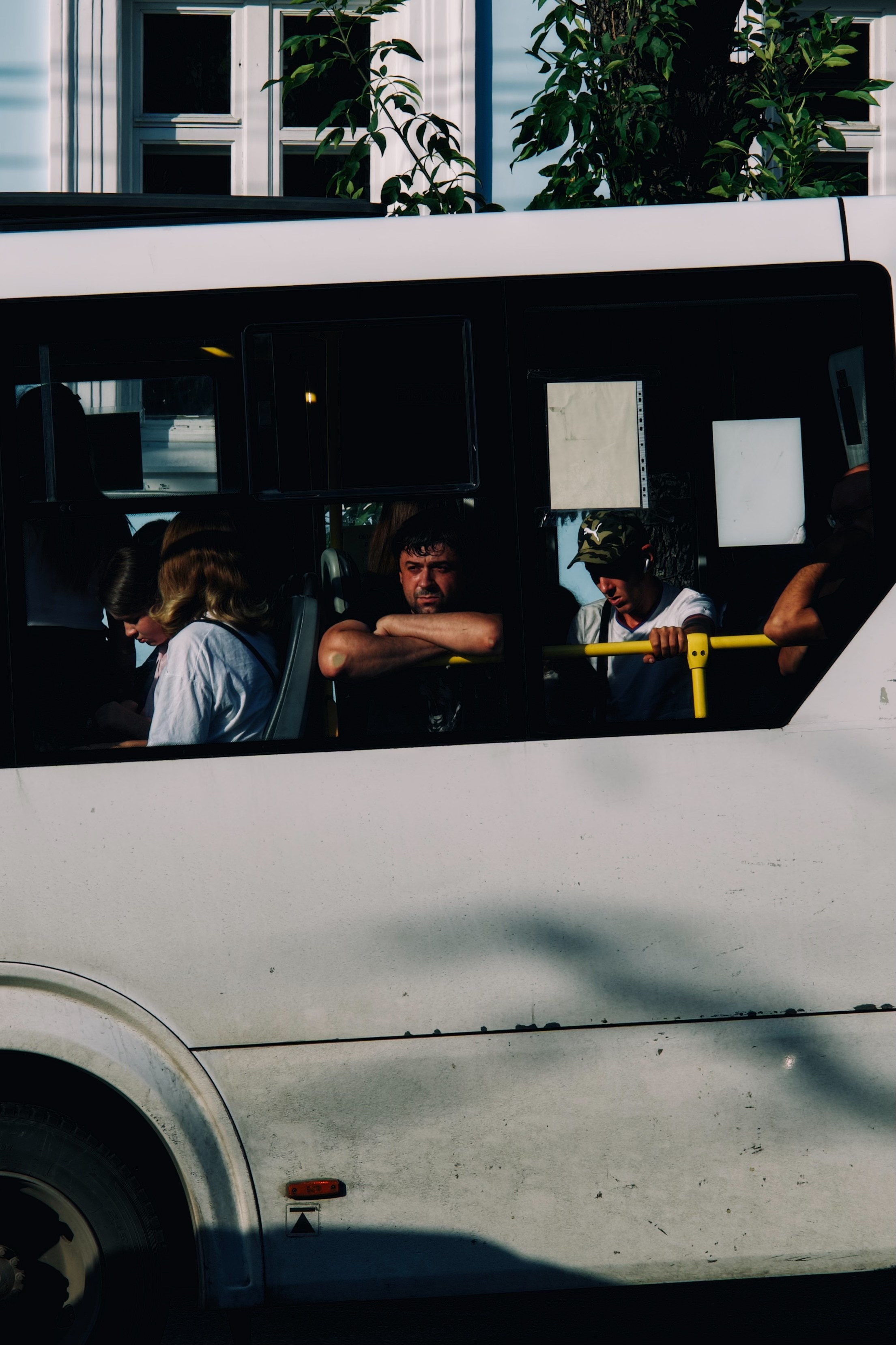 Глеб Колобаев — Яркий стрит