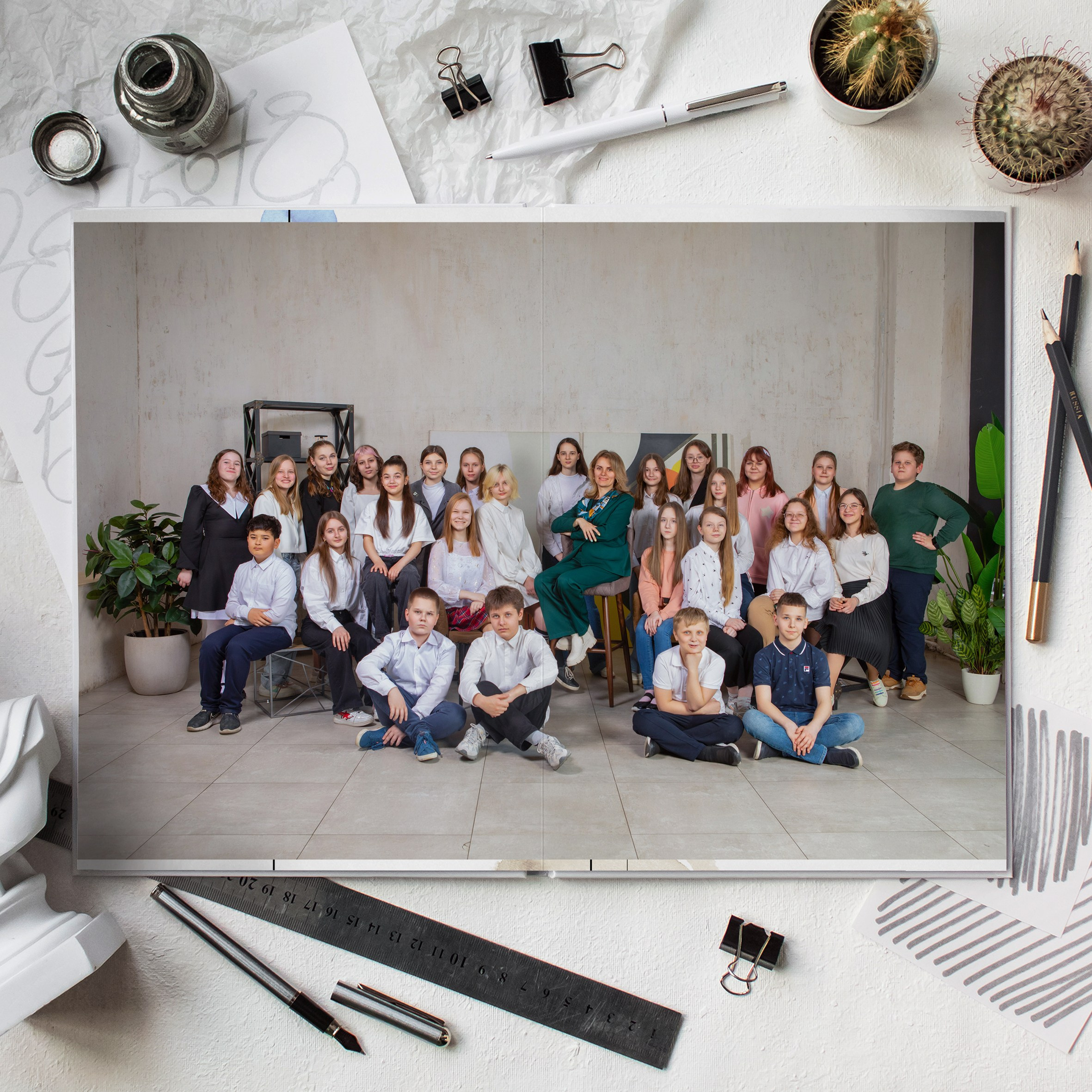 Общая фотография. Школьный фотограф и фотограф в детском саду