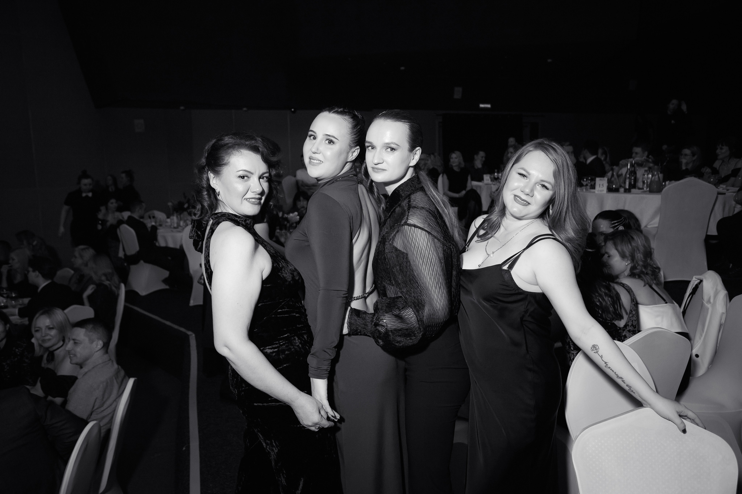 РЕПОРТАЖ: НОВЫЙ ГОД В ДК МЕТАЛЛУРГ. Профессиональный фотограф в Ижевске Леша Петров