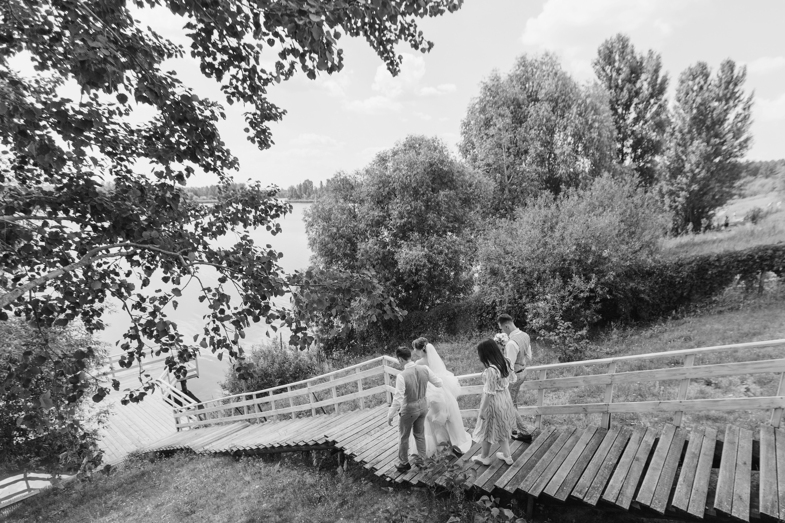 Свадебная фото и видео съёмка на усадьбе Хорошее место в Гомеле. Свадебный семейный фотограф и видеограф Гомель Минск Беларусь Европа