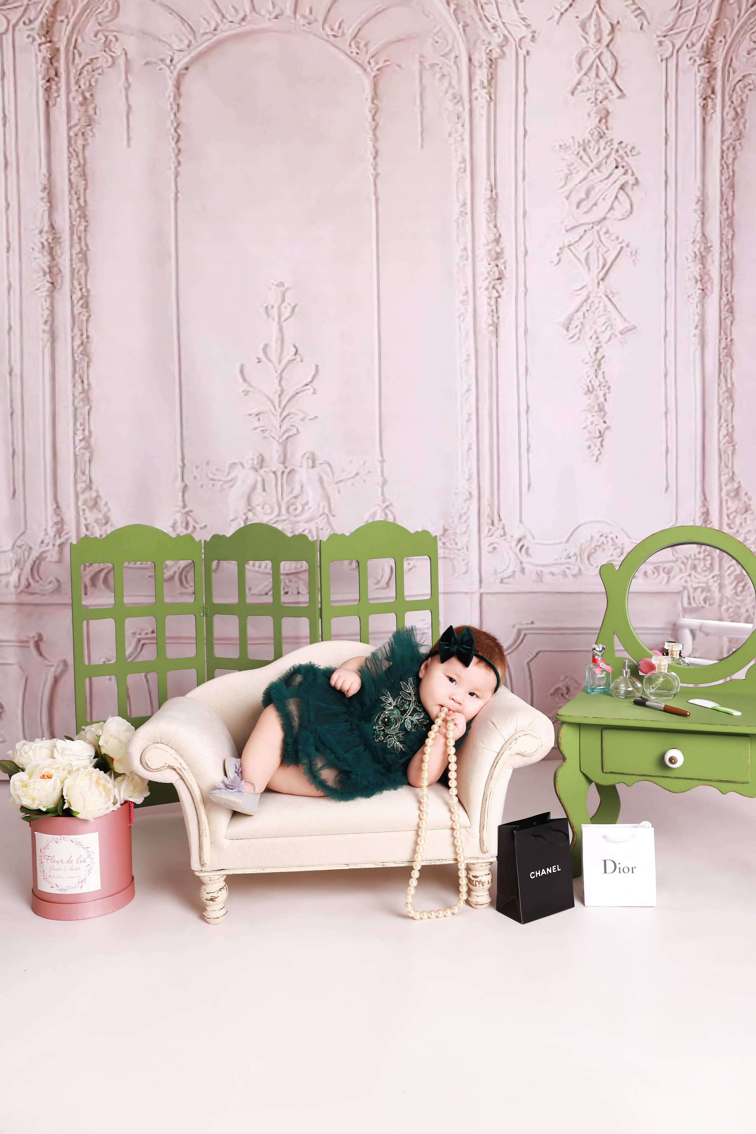 Мой первый годик. Фотограф беременности, новорожденных и детей до года в Астане