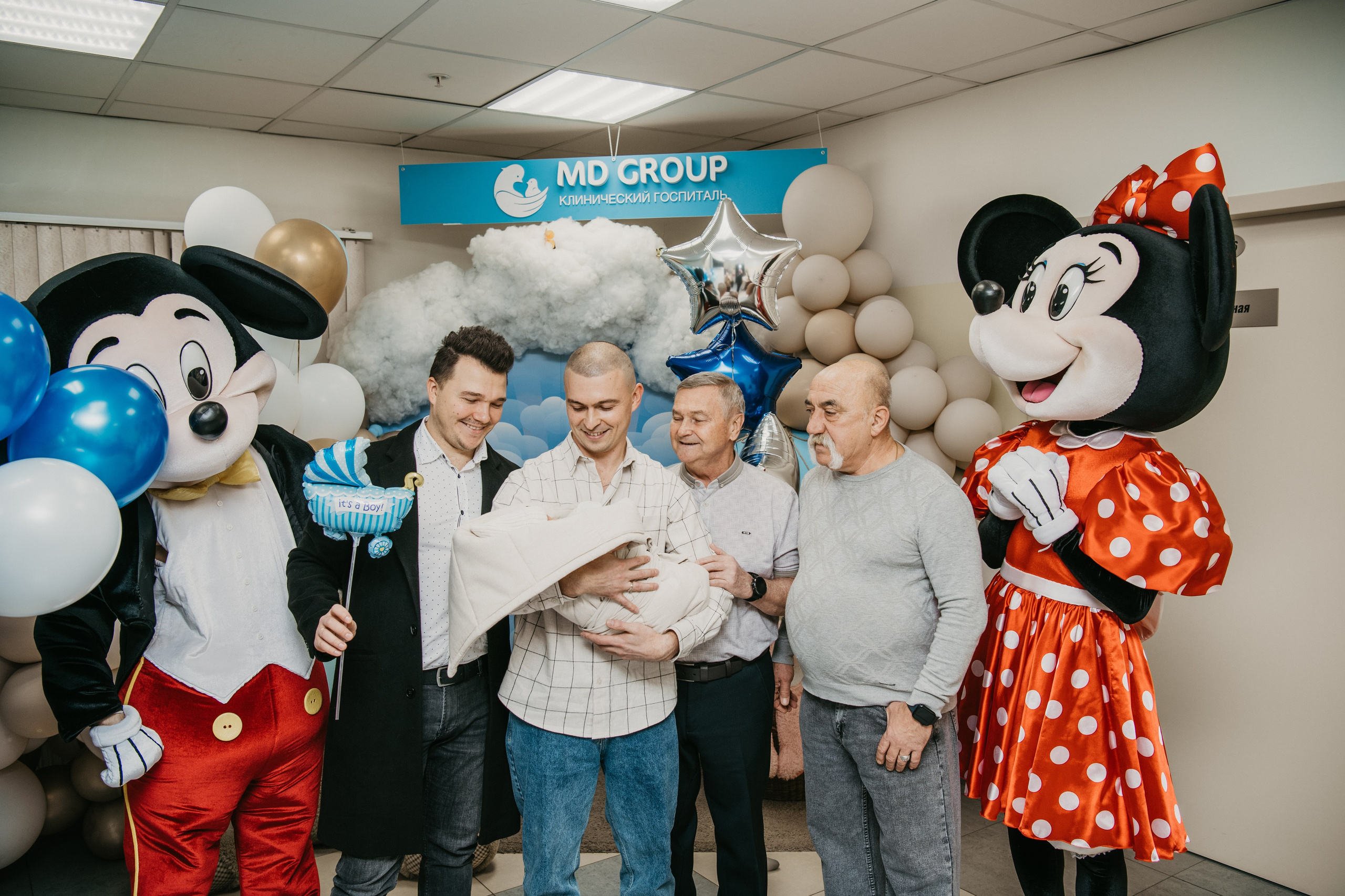 Выписка Назара. На Севастопольском. Фотограф на выписку из роддома в Москве и МО