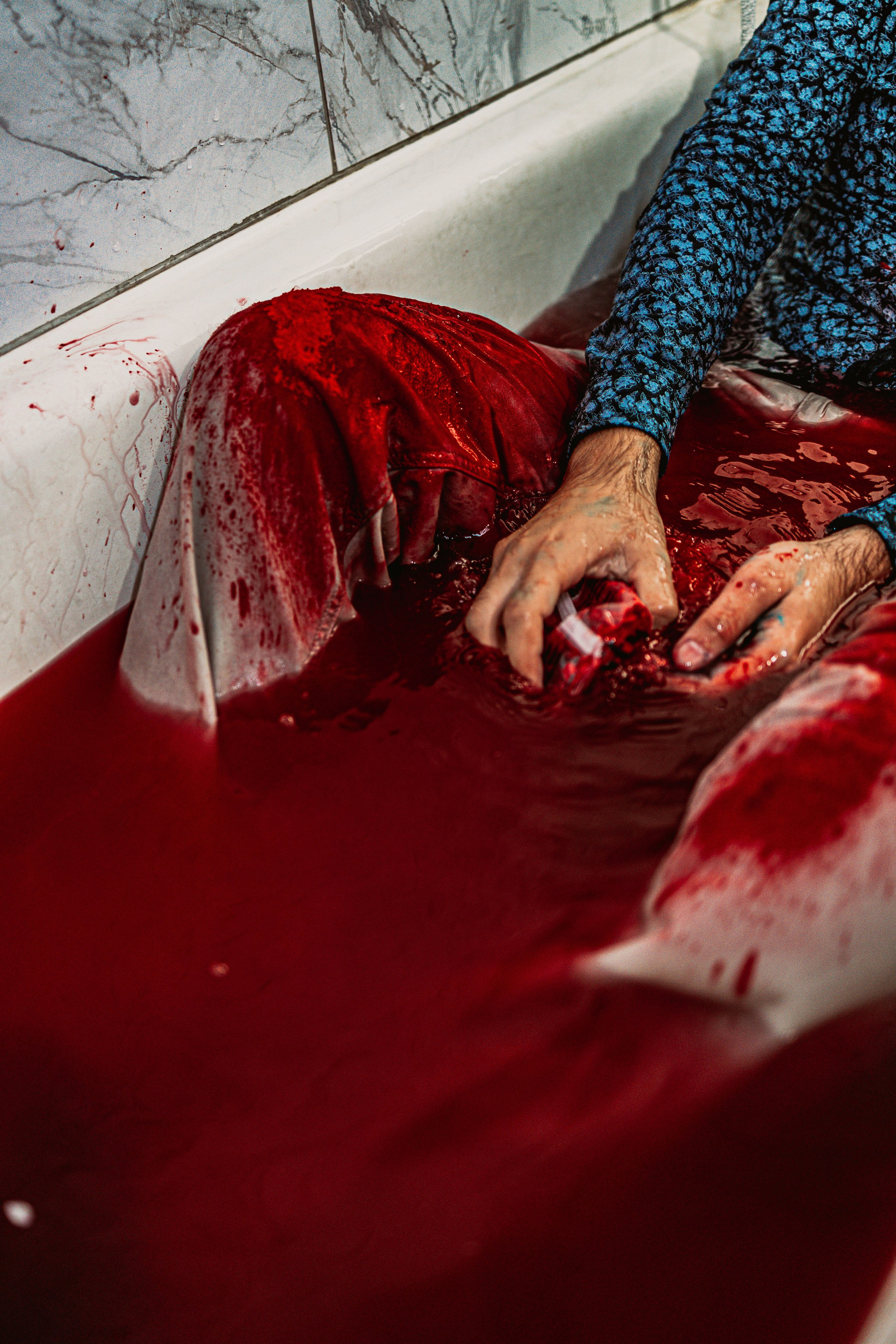 Виталий (2025) душ