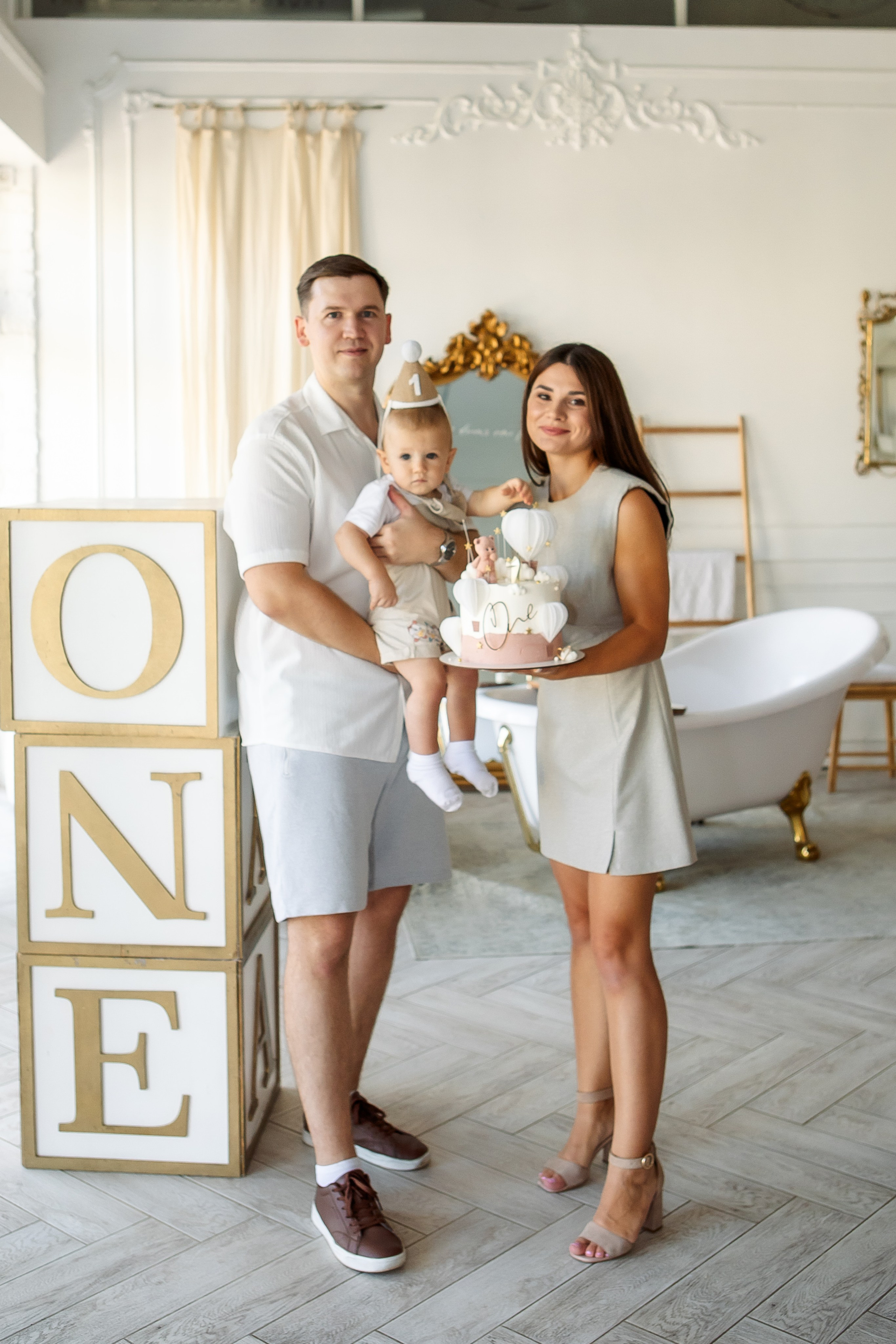 Мироше 1 годик. Семейный детский фотограф. Фотосессия в Минске