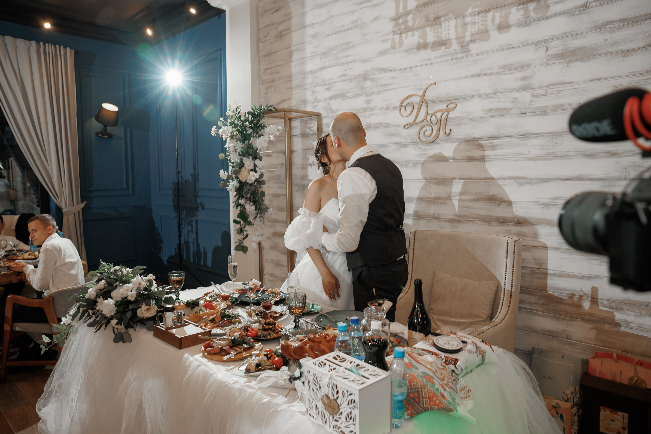 Полина и Дмитрий, загородный клуб «Барин», ЗАГС в г. Пушкино. Свадебный и репортажный фотограф (Москва, Королев и другие)