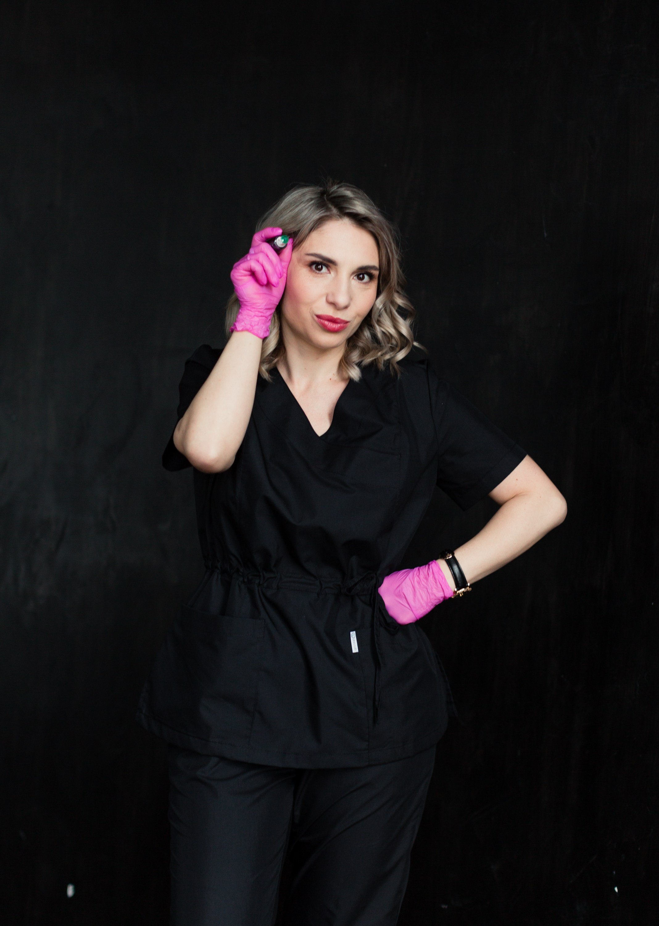 Наталья эксперт по перманентному макияжу. Портретный фотограф в Красноярске Акифьева Евгения