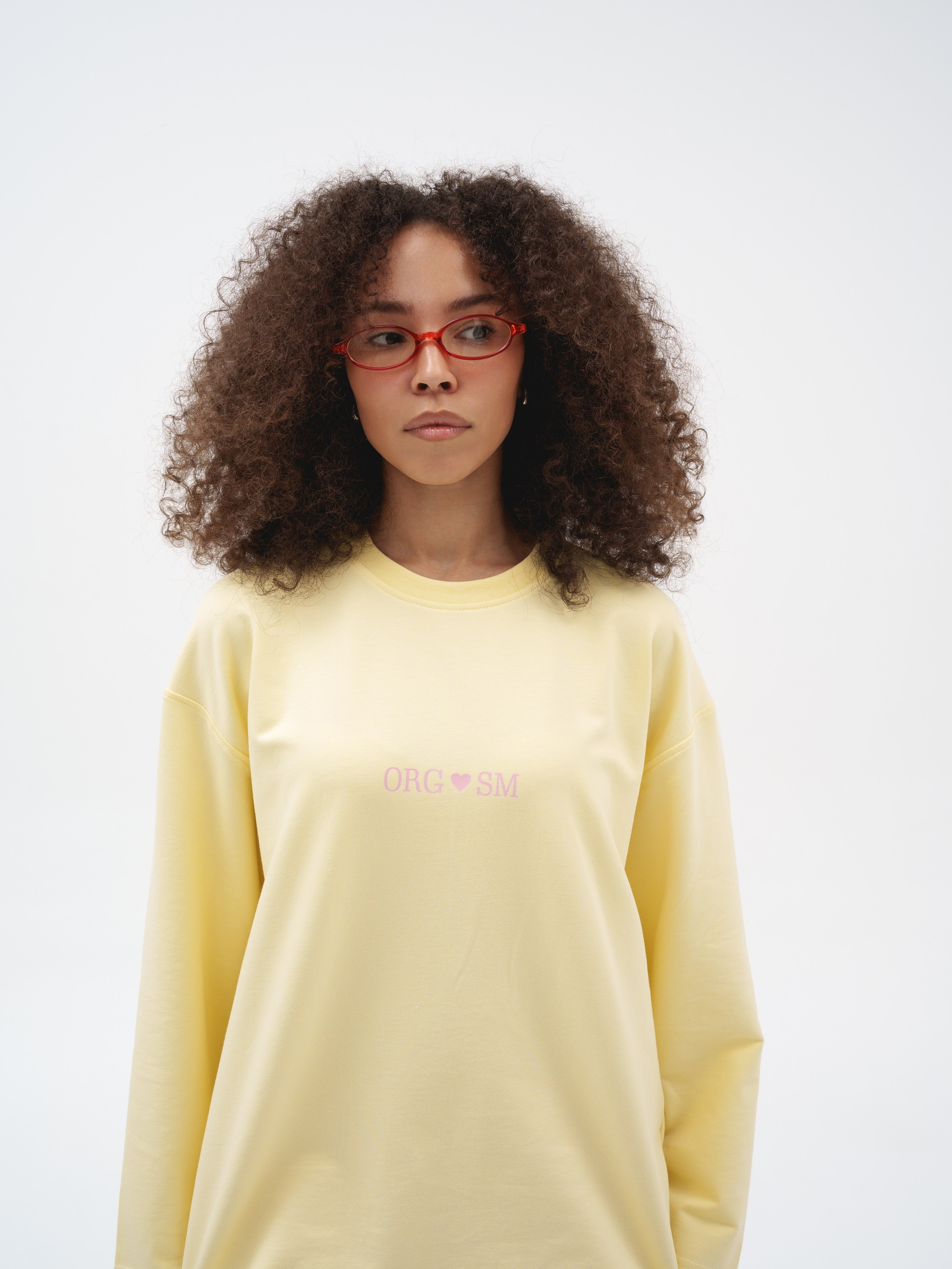 Свитшоты (вб и озон). Иван Упоров — фотограф, рилсмейкер чебоксары