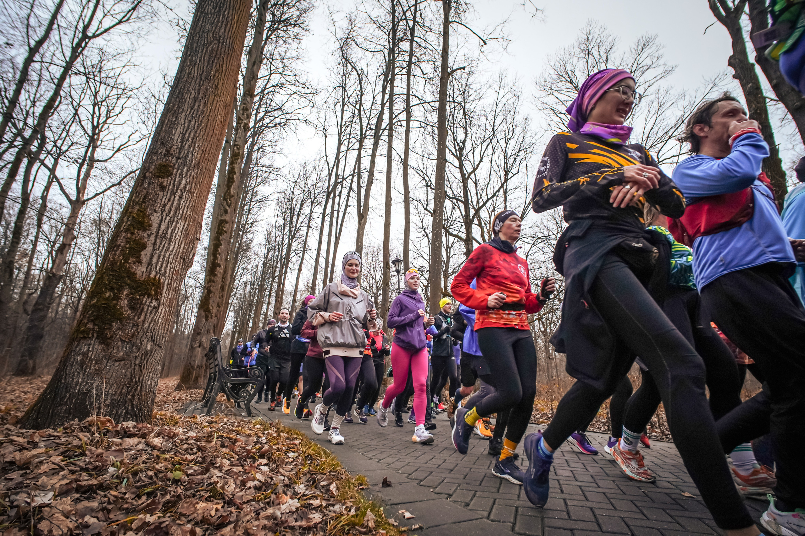 #марафонудома #яuzarun 2024 2-я петля, группа 6:30. Роман Капилюшов. Бег. Фото. Видео. г. Люберцы