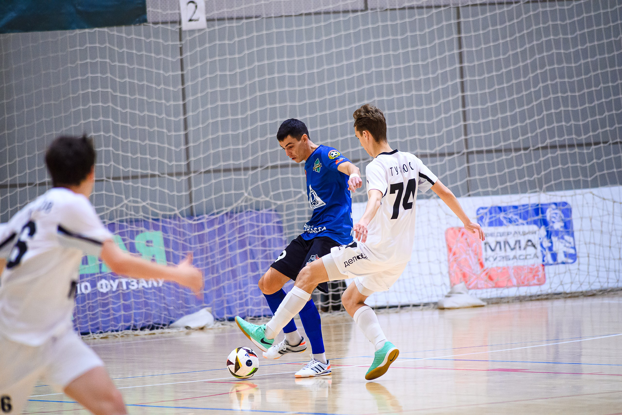 Высшая лига по футзалу — Сезон 2024-2025 — 2ой тур. Репортажный фотограф в Кемерово