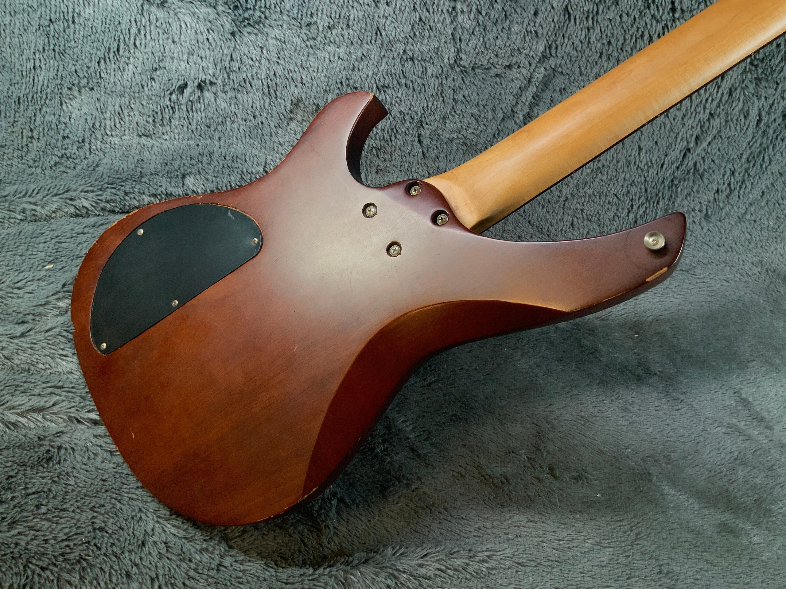 Vintage Bass Korea 90's