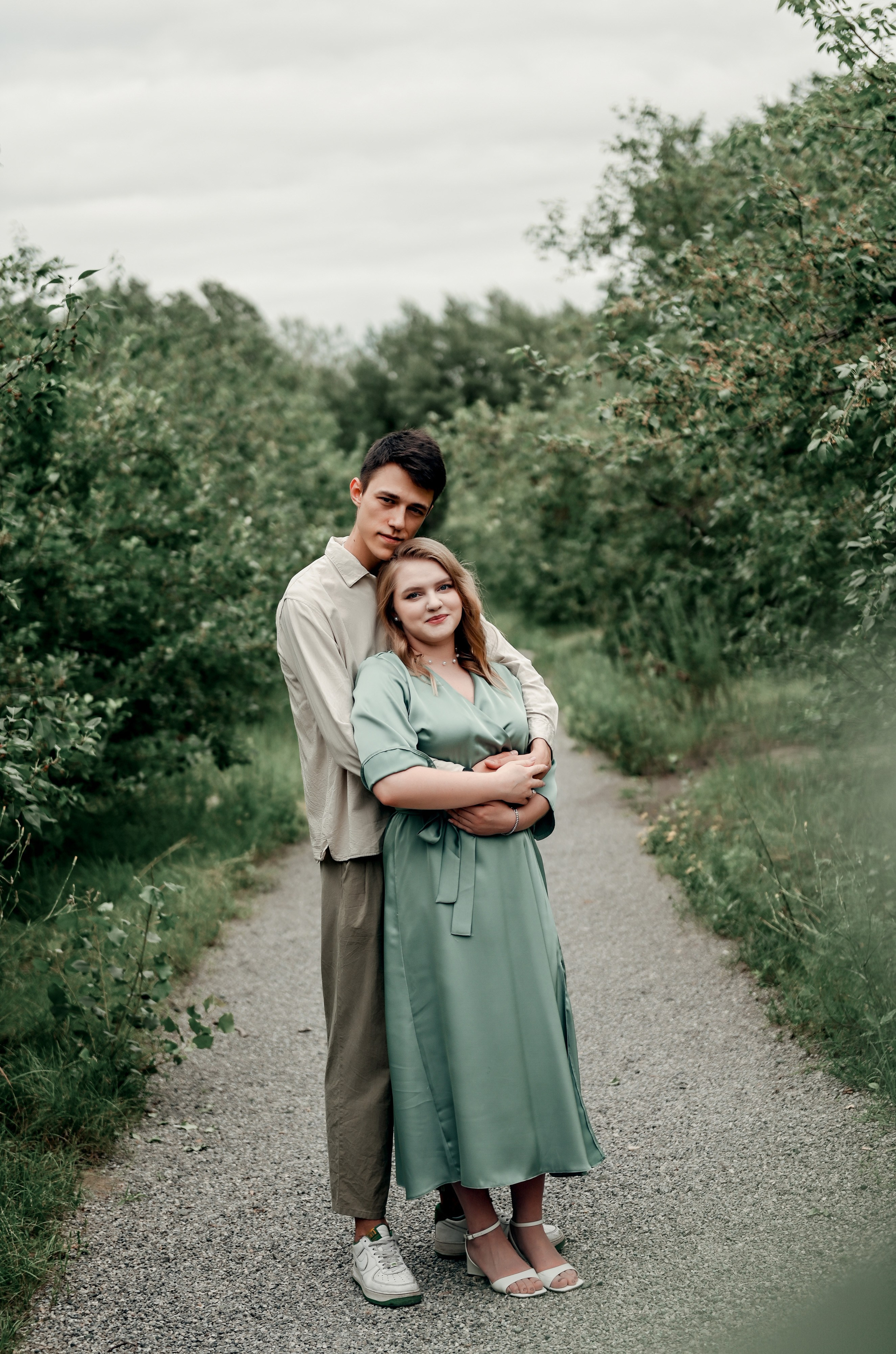 Love story прогулка вместе с песиком))). Свадебный, семейный, детский, контент фотограф в Омске Максим Ильин