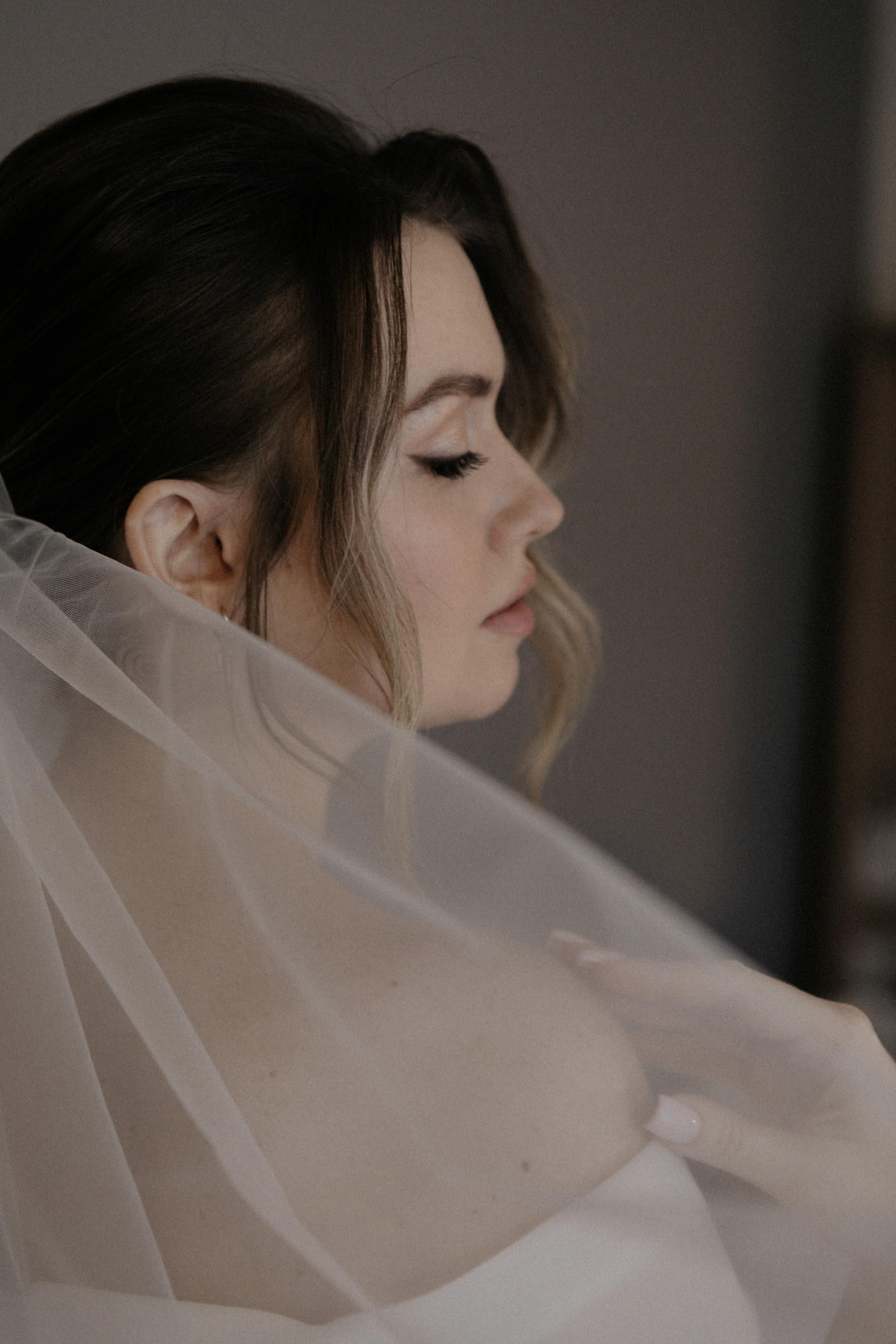 Ксюша и Илья. Утро в отеле роспись в Birds. Свадебный и портретный фотограф в Москве Анастасия Масюк