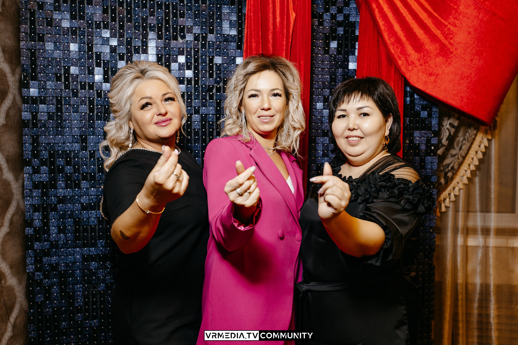 Международный женский день в ресторане «Лазурный Берег»