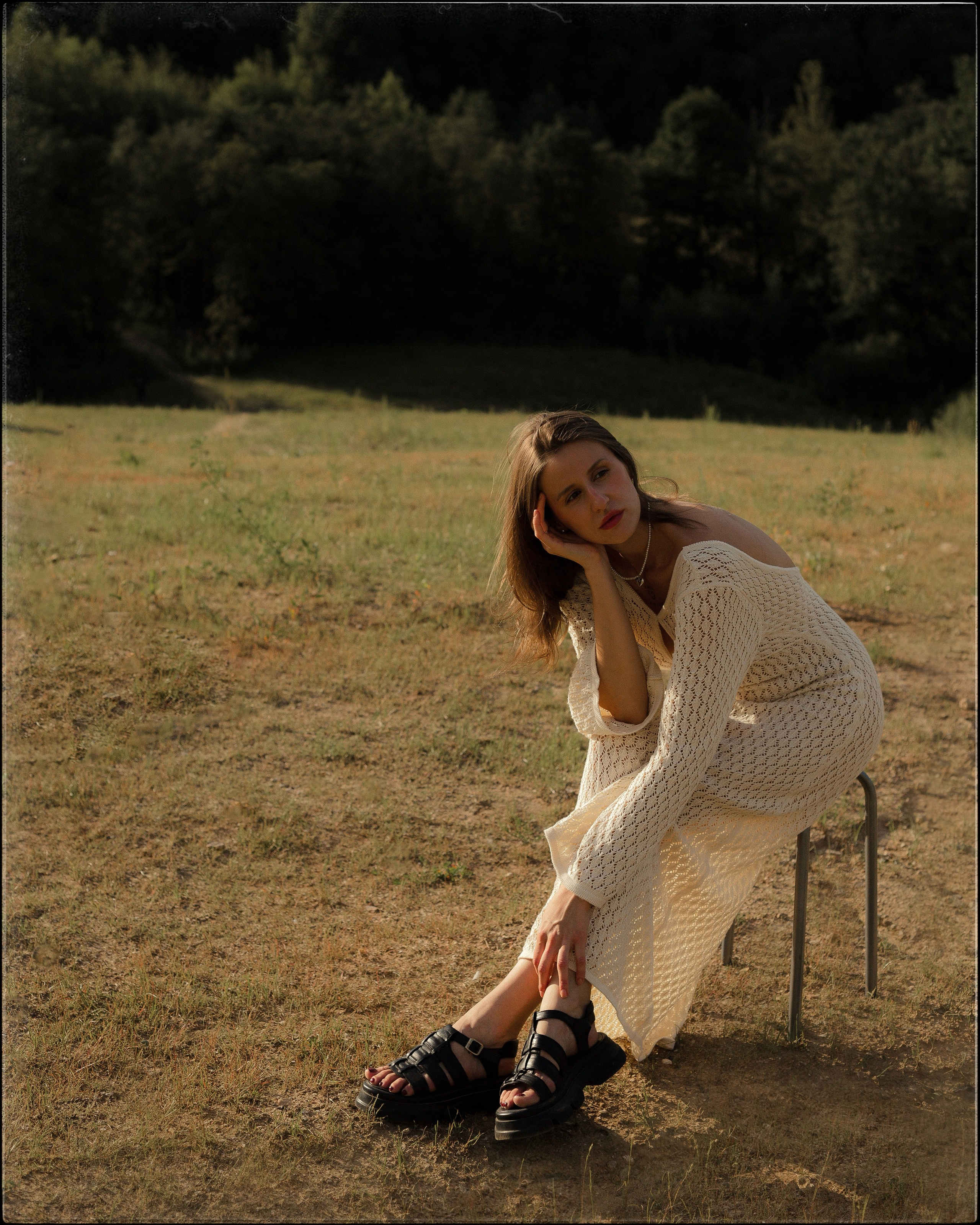 Съёмка в поле. Женский и лавстори фотограф в Москве Елена Аксютко