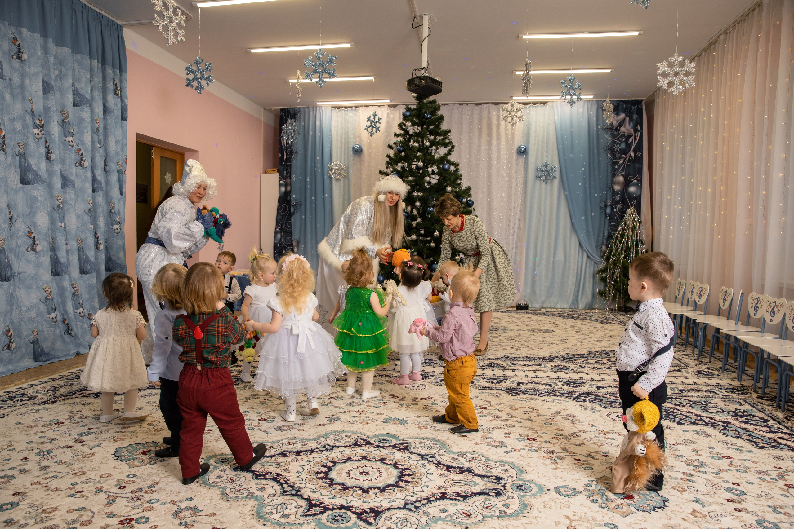 Новогодний утренник Успех. Фотограф в Железнодорожном и Балашихе