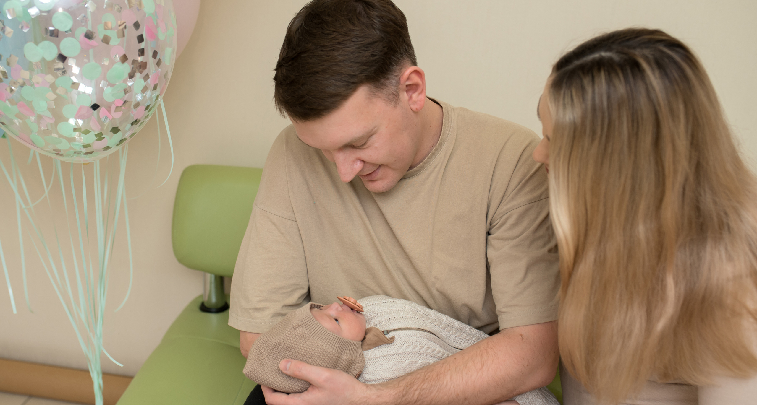 Выписка из роддома, Екатеринбург. Фотограф новорожденных в Екатеринбурге Лена Ильина