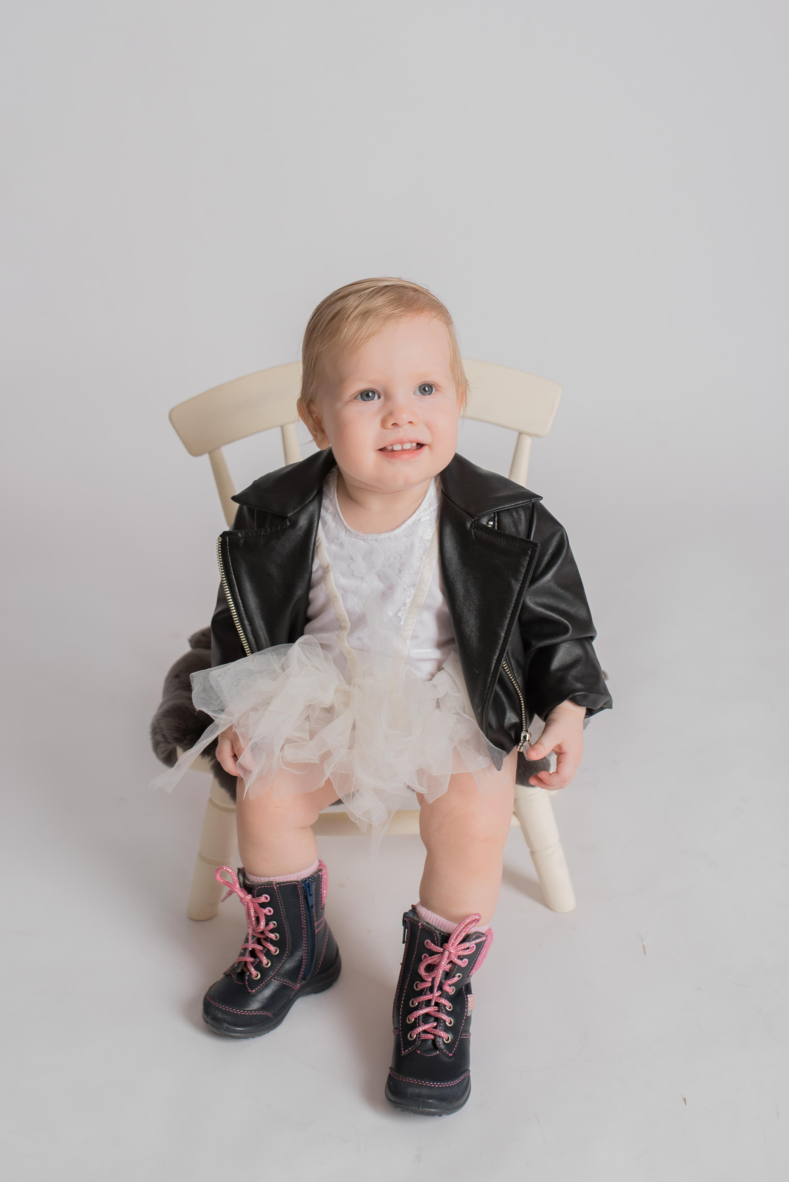 Вика, 1 годик (фотостудия Skazkovo). Фотограф новорожденных в Екатеринбурге Лена Ильина