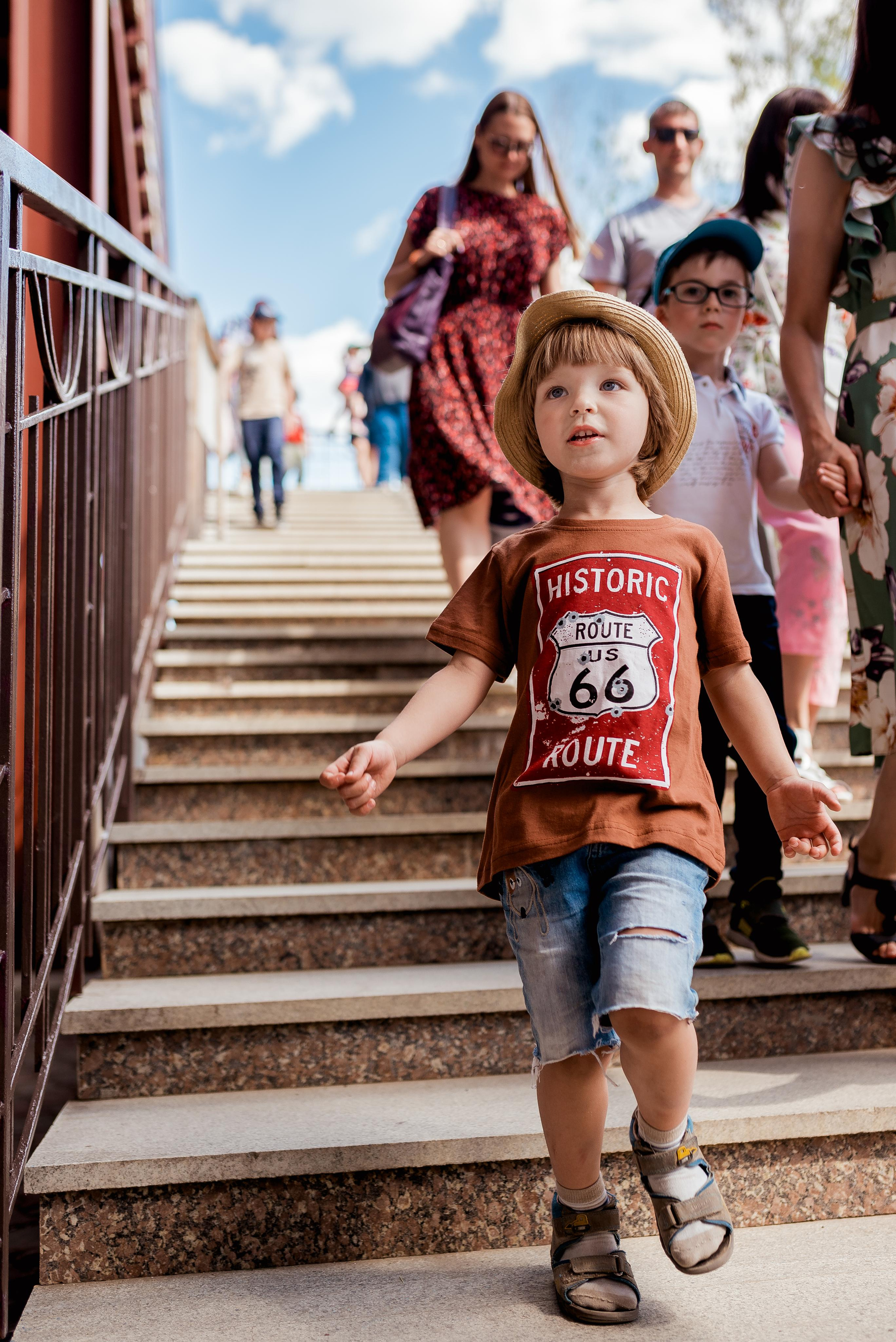 Федя (прогулочная фотосессия ЦПКиО Маяковского). Фотограф новорожденных в Екатеринбурге Лена Ильина