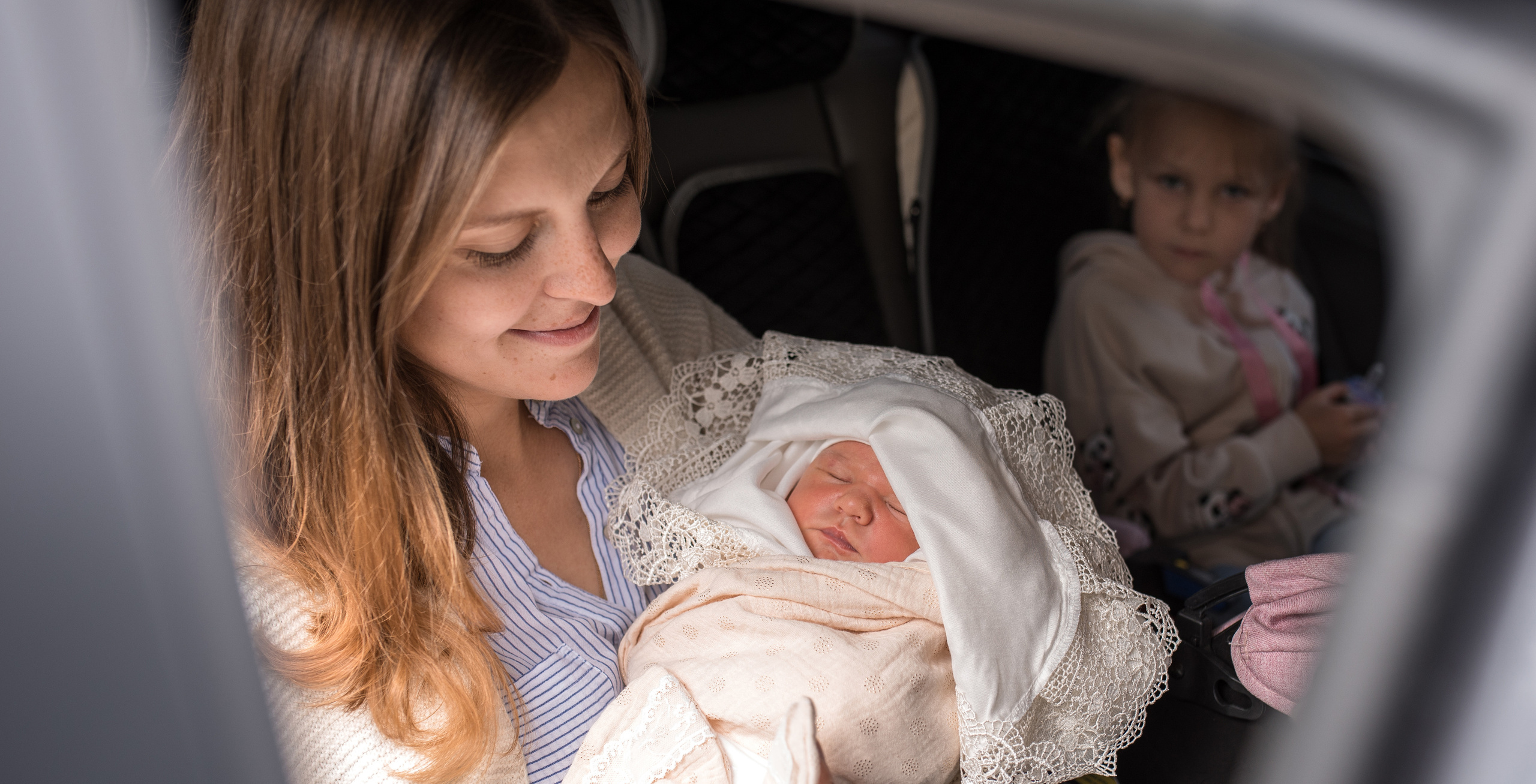 Выписка из роддома, Екатеринбург. Фотограф новорожденных в Екатеринбурге Лена Ильина