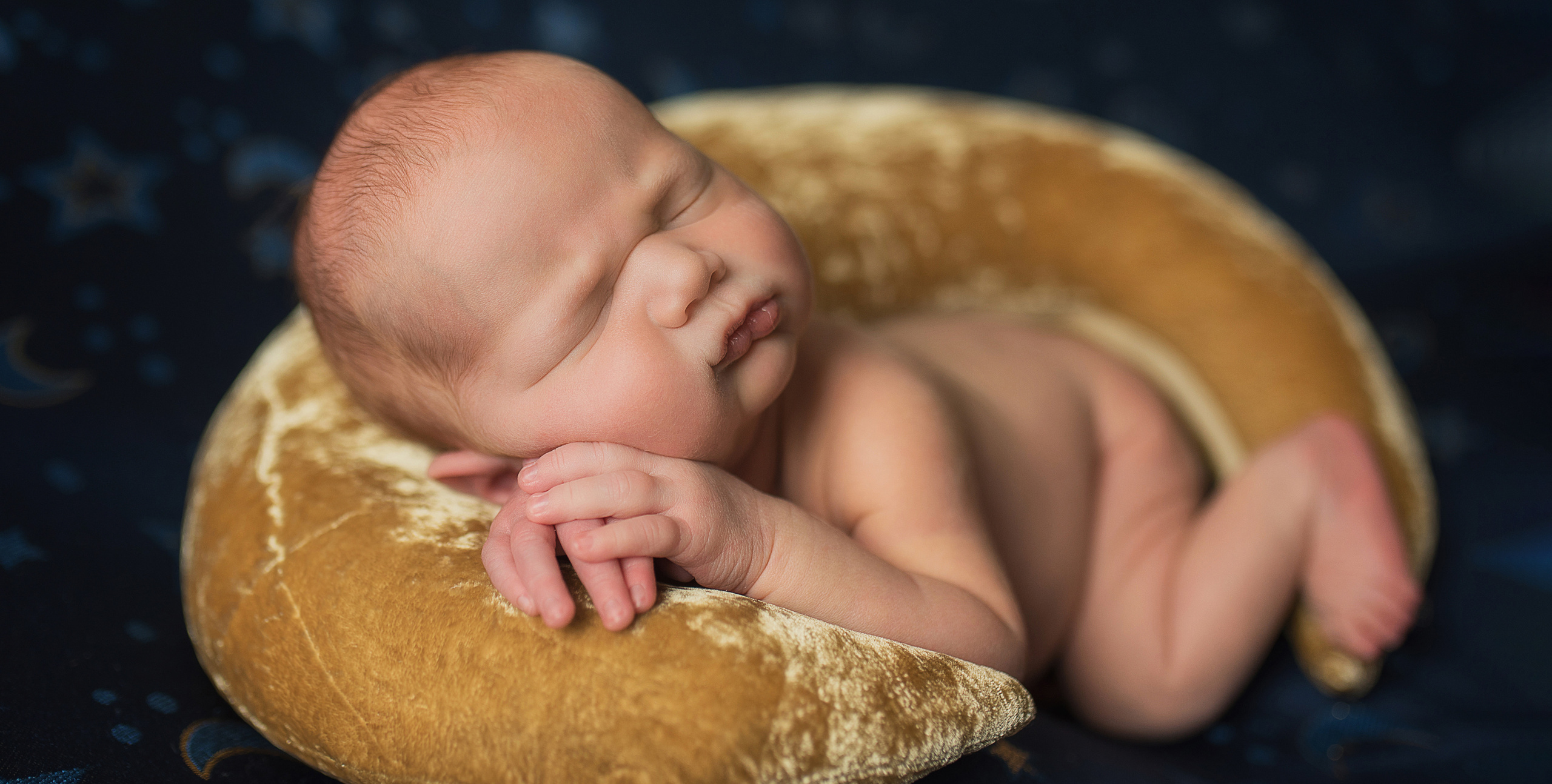 Фотосессия новорожденного. Фотограф новорожденных в Екатеринбурге Лена Ильина