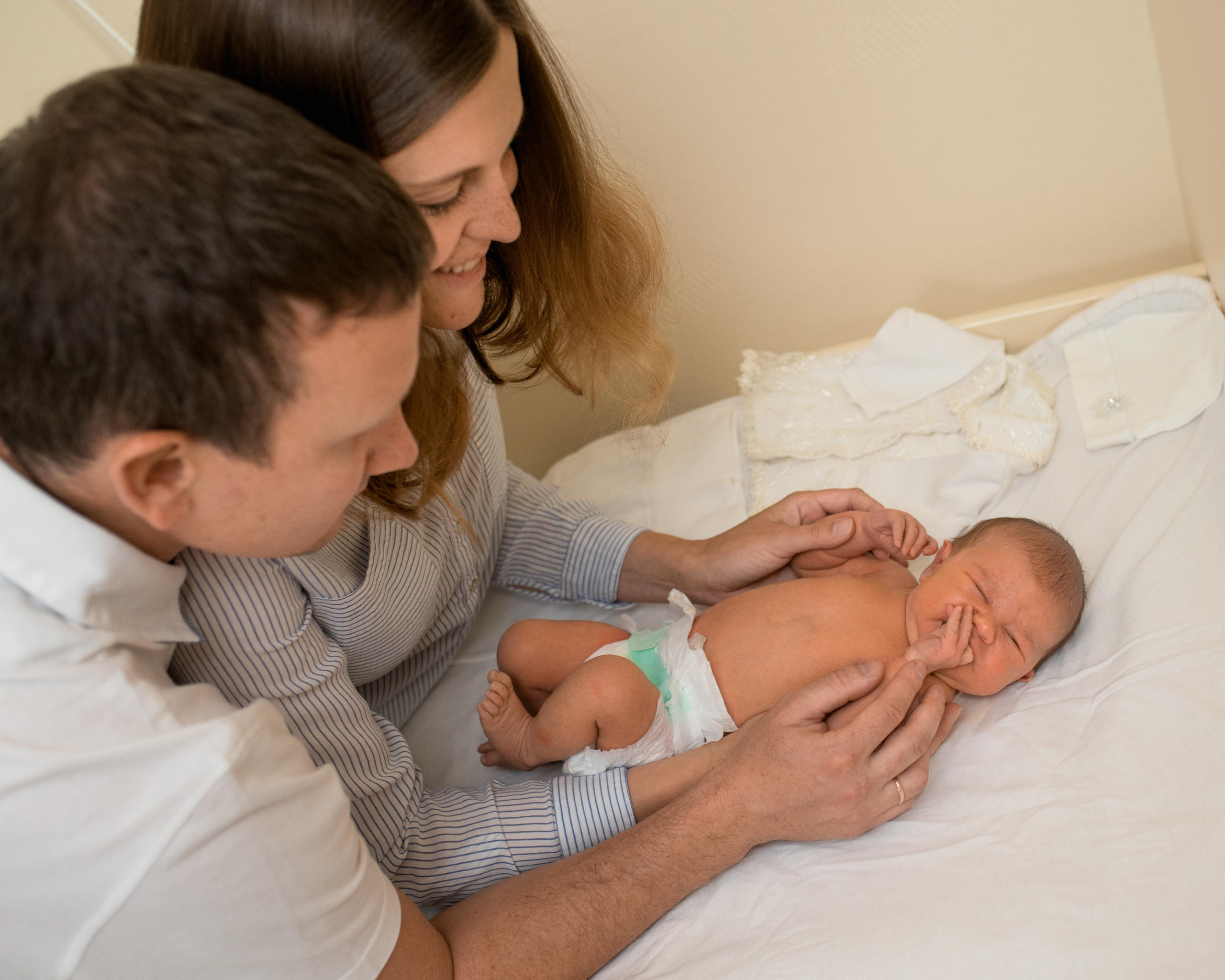 Выписка из роддома, Екатеринбург. Фотограф новорожденных в Екатеринбурге Лена Ильина