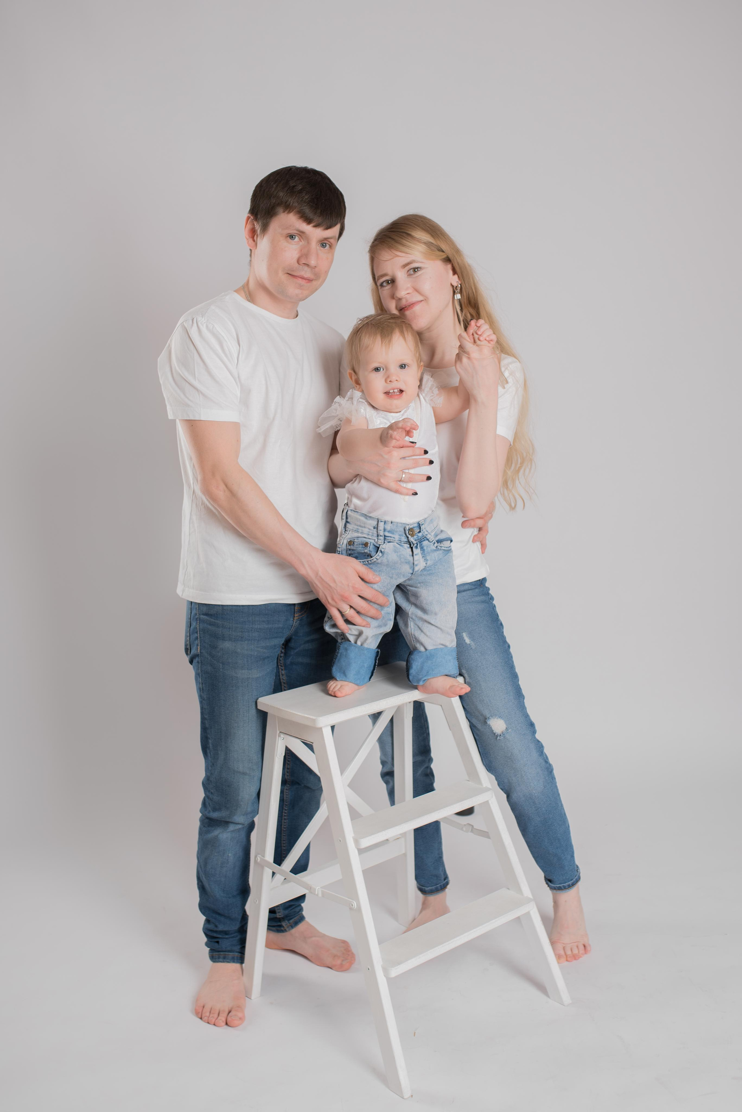 Вика, 1 годик (фотостудия Skazkovo). Фотограф новорожденных в Екатеринбурге Лена Ильина