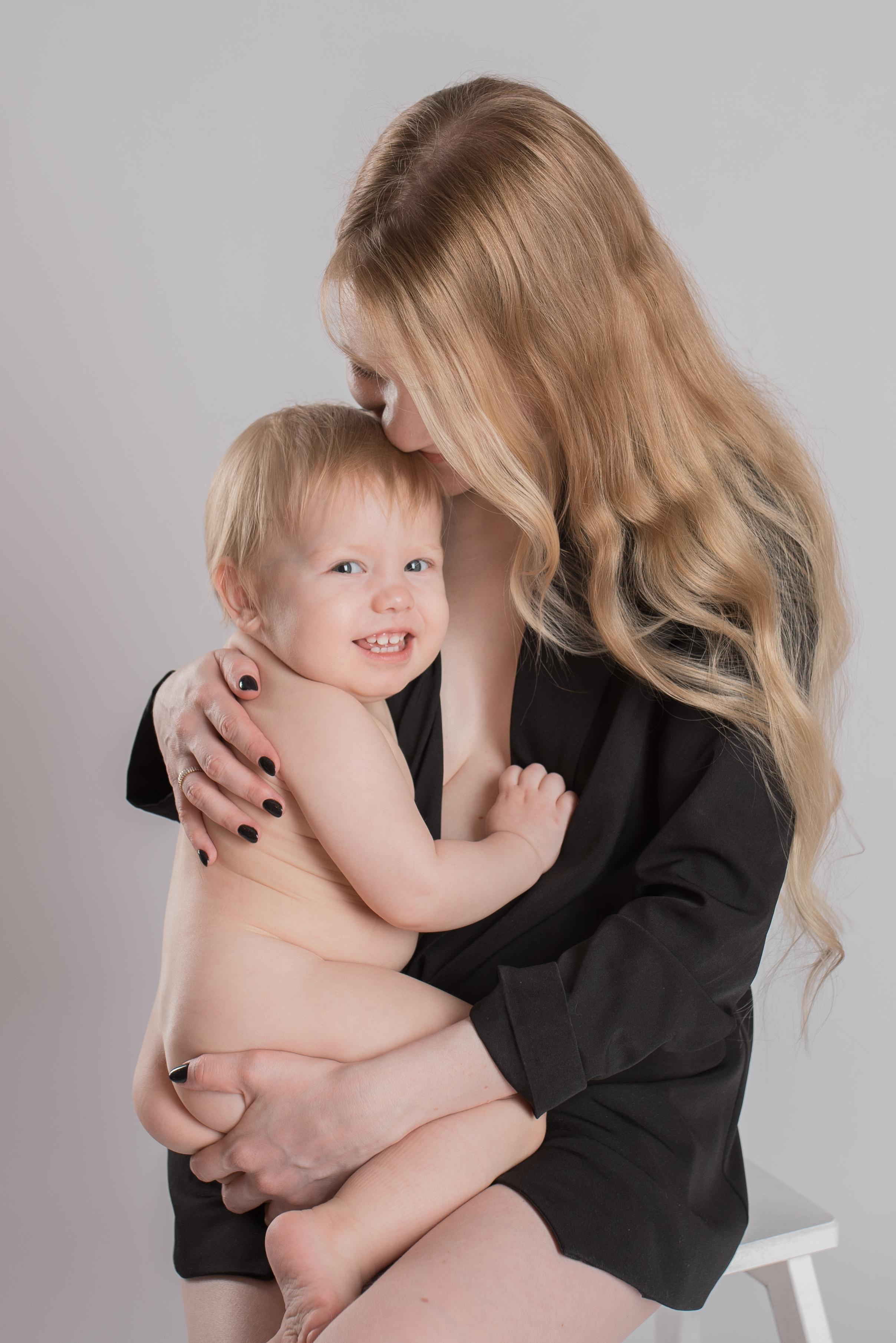 Вика, 1 годик (фотостудия Skazkovo). Фотограф новорожденных в Екатеринбурге Лена Ильина