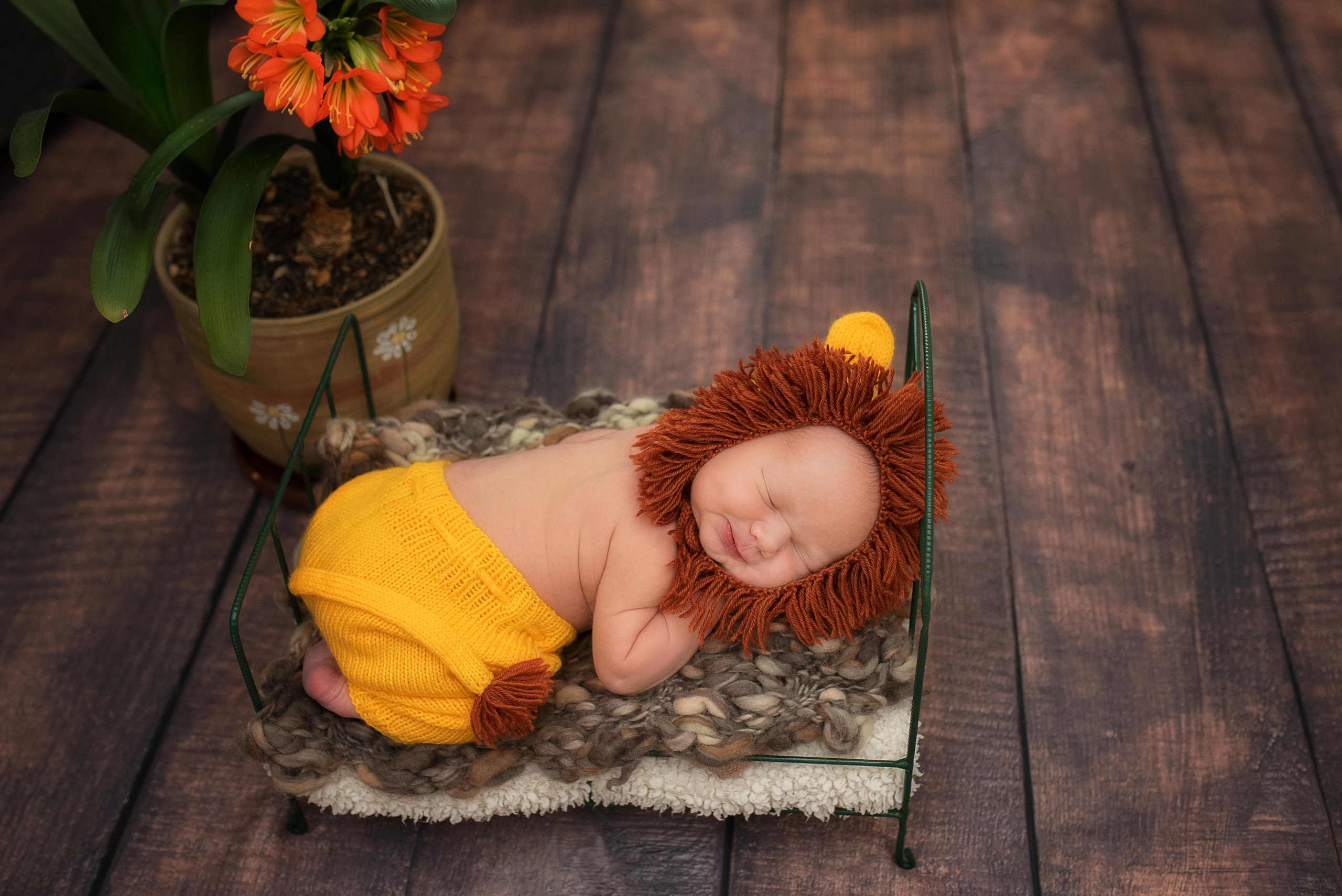 Лев_5 дней. Фотограф новорожденных в Екатеринбурге Лена Ильина