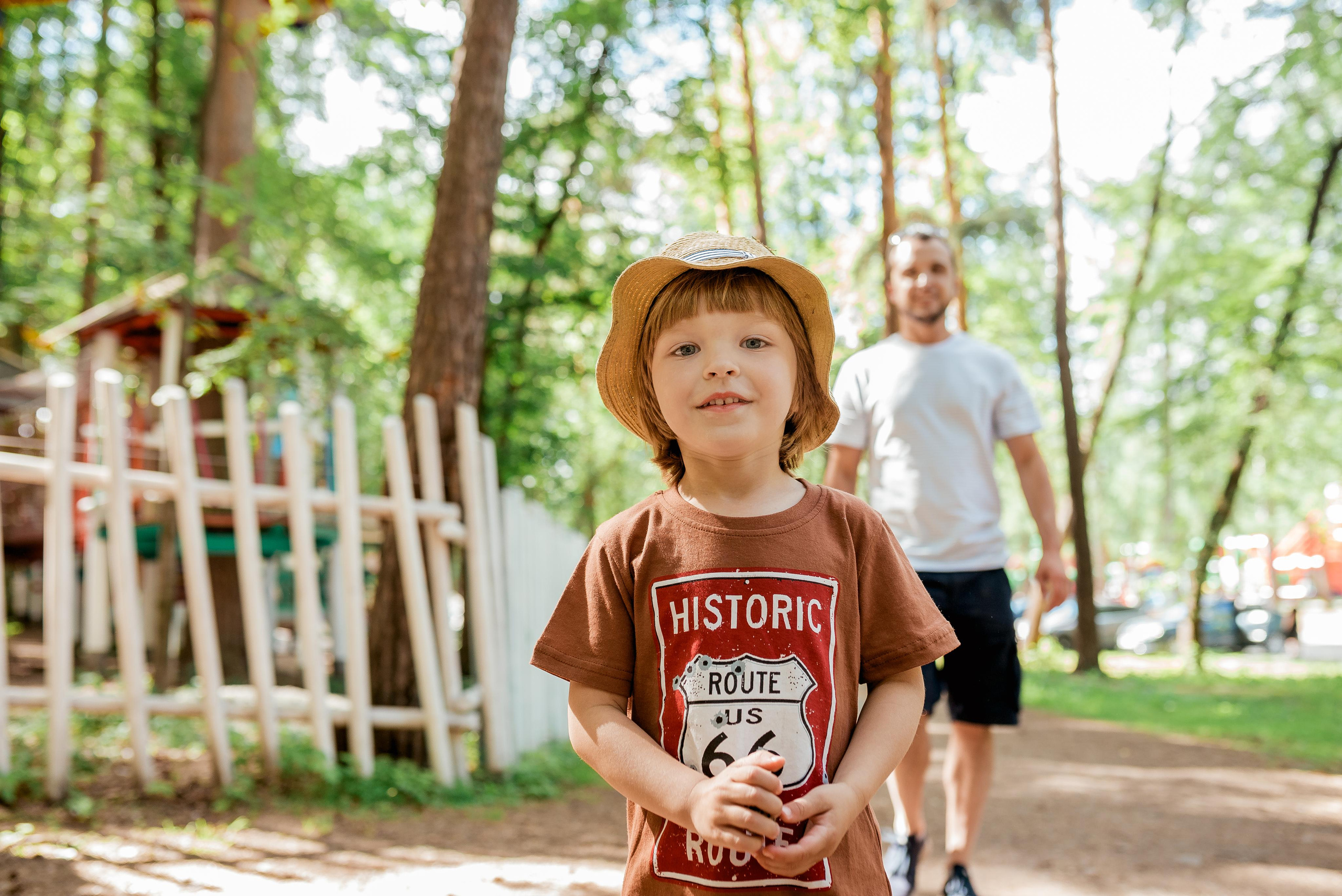 Федя (прогулочная фотосессия ЦПКиО Маяковского). Фотограф новорожденных в Екатеринбурге Лена Ильина