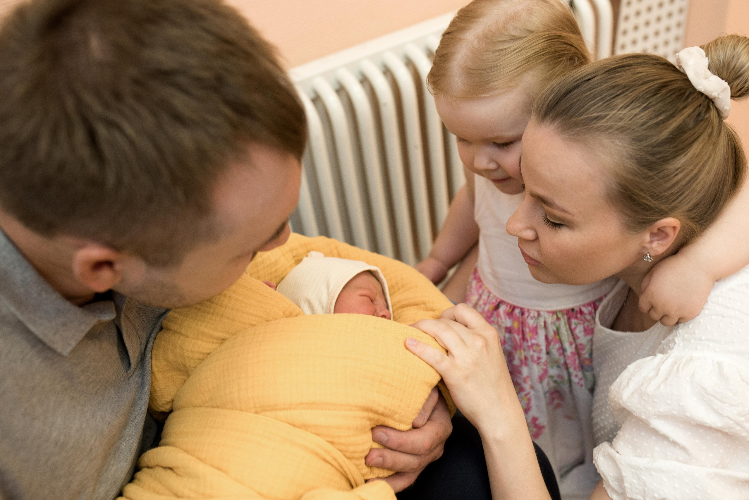 Роддом № 40. Фотограф новорожденных в Екатеринбурге Лена Ильина