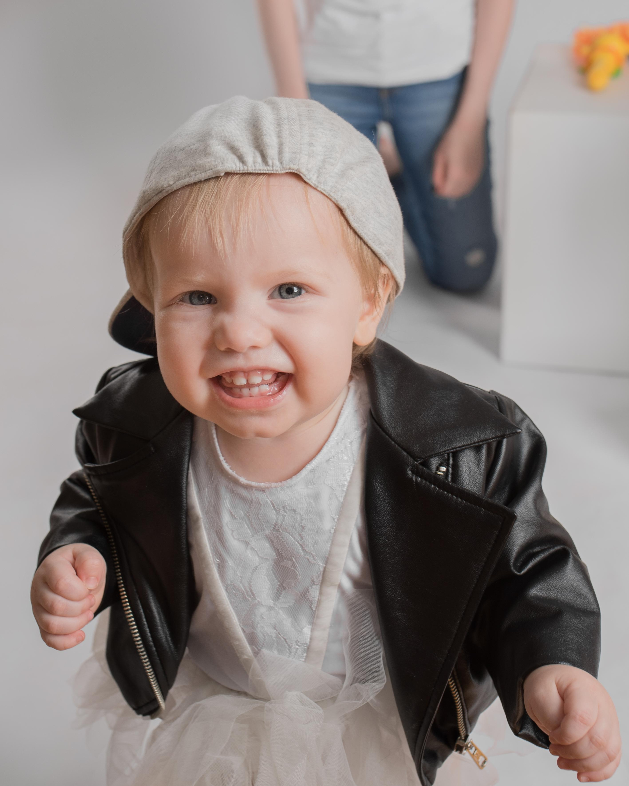 Вика, 1 годик (фотостудия Skazkovo). Фотограф новорожденных в Екатеринбурге Лена Ильина